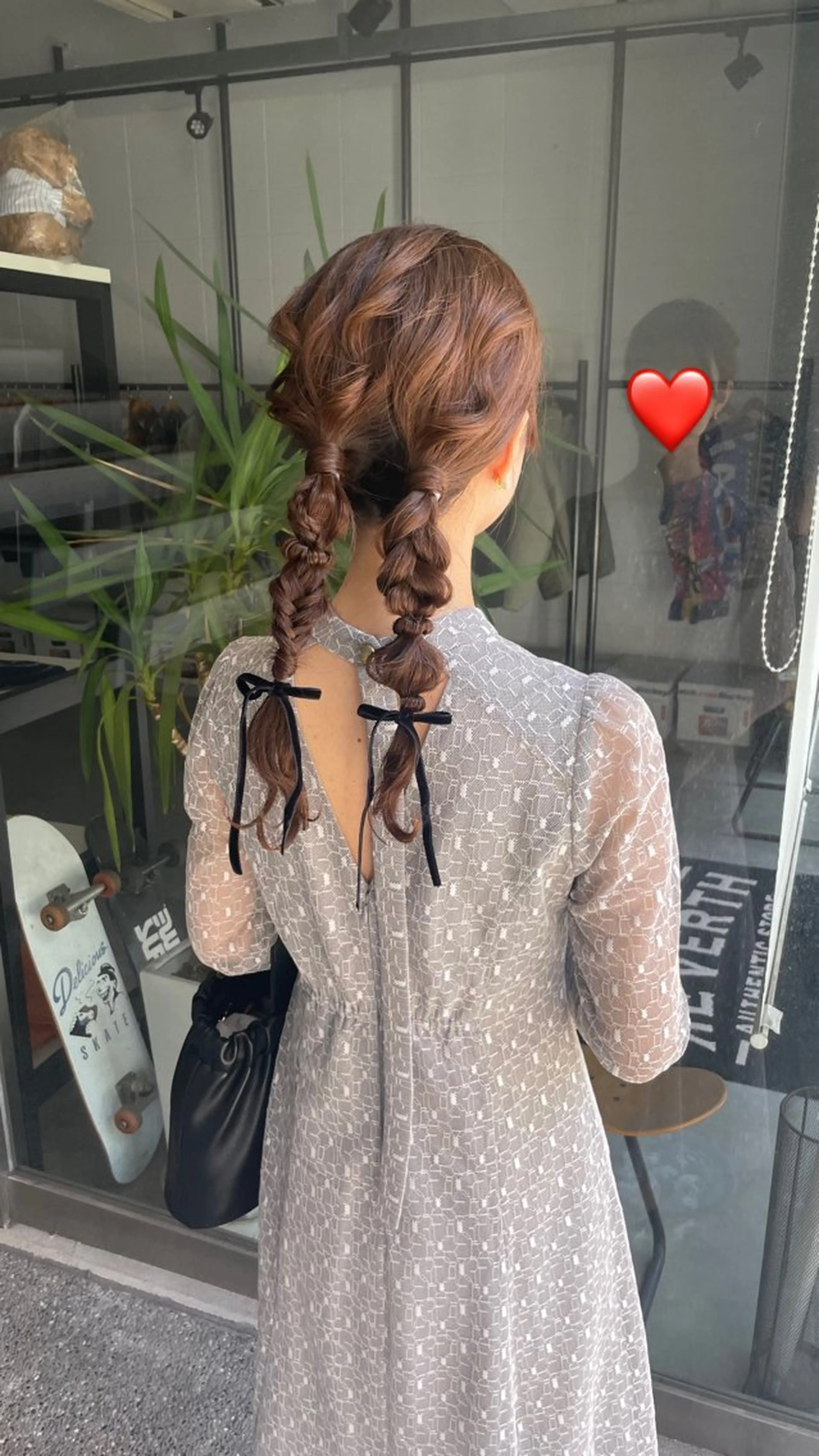 セミロング ヘアセット chic 渡辺 桃羽のヘアスタイル