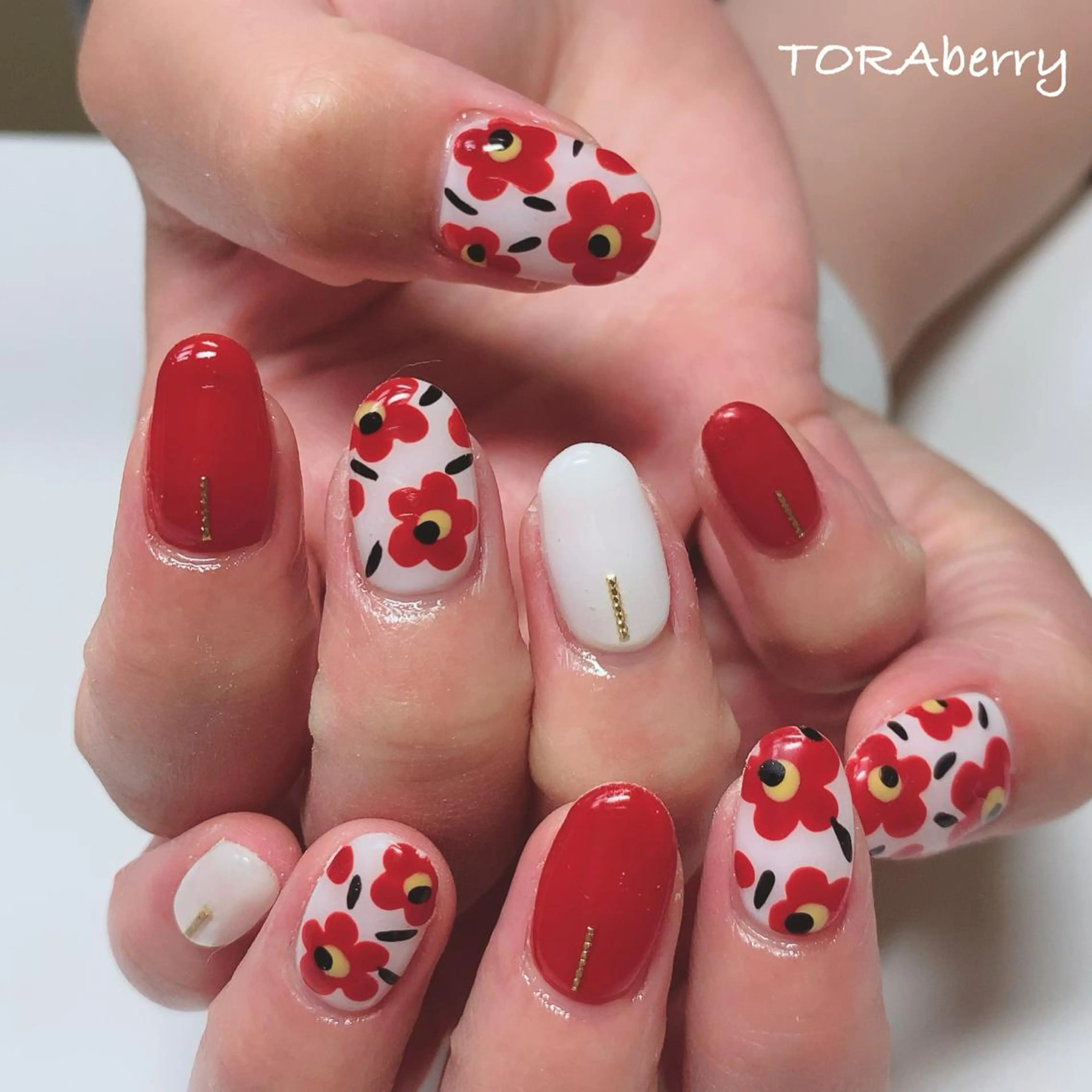 ネイル ハンドネイル ネイリスト なつみのネイルデザイン