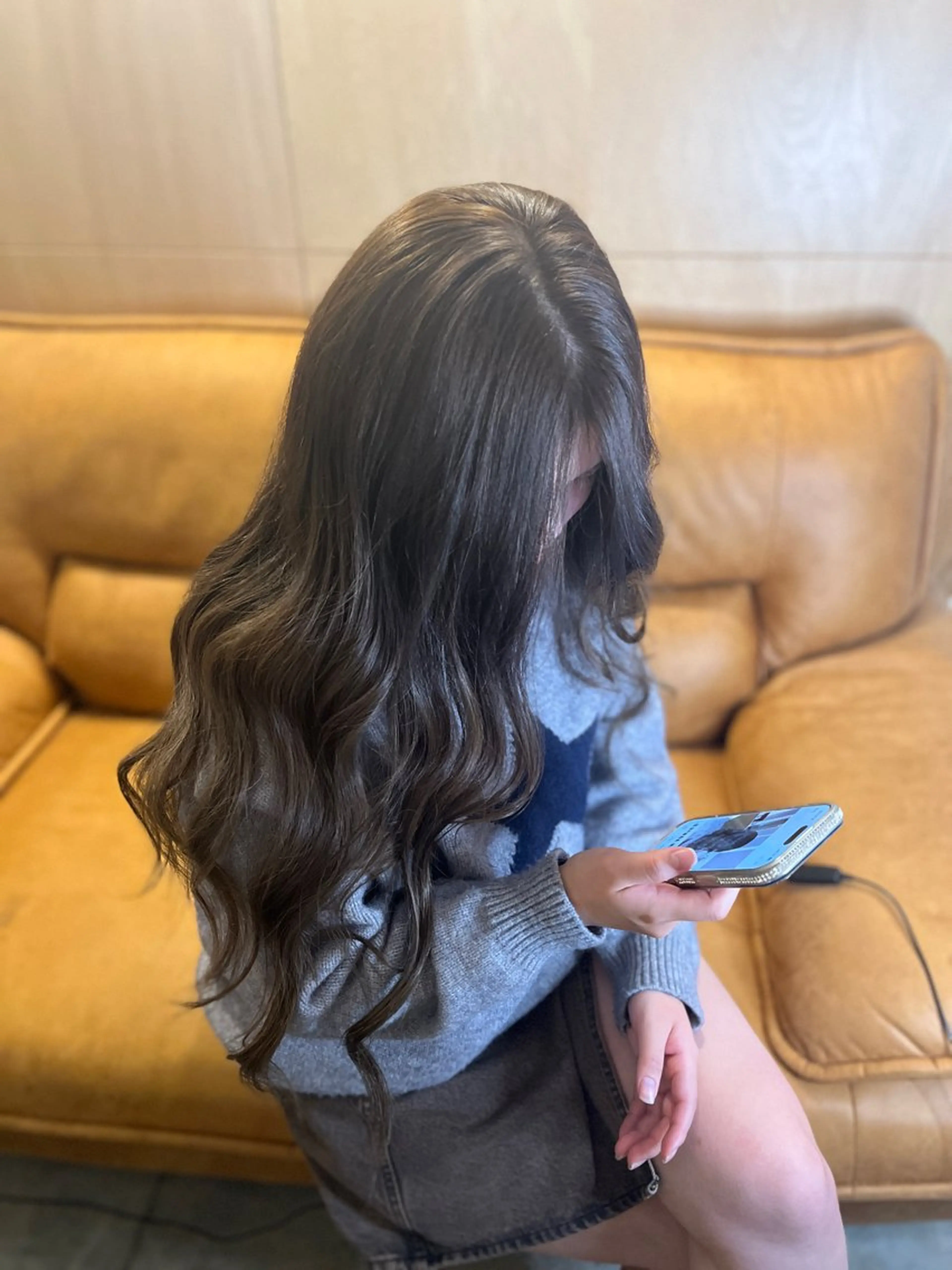 ロング miloc naha ナナカのヘアスタイル