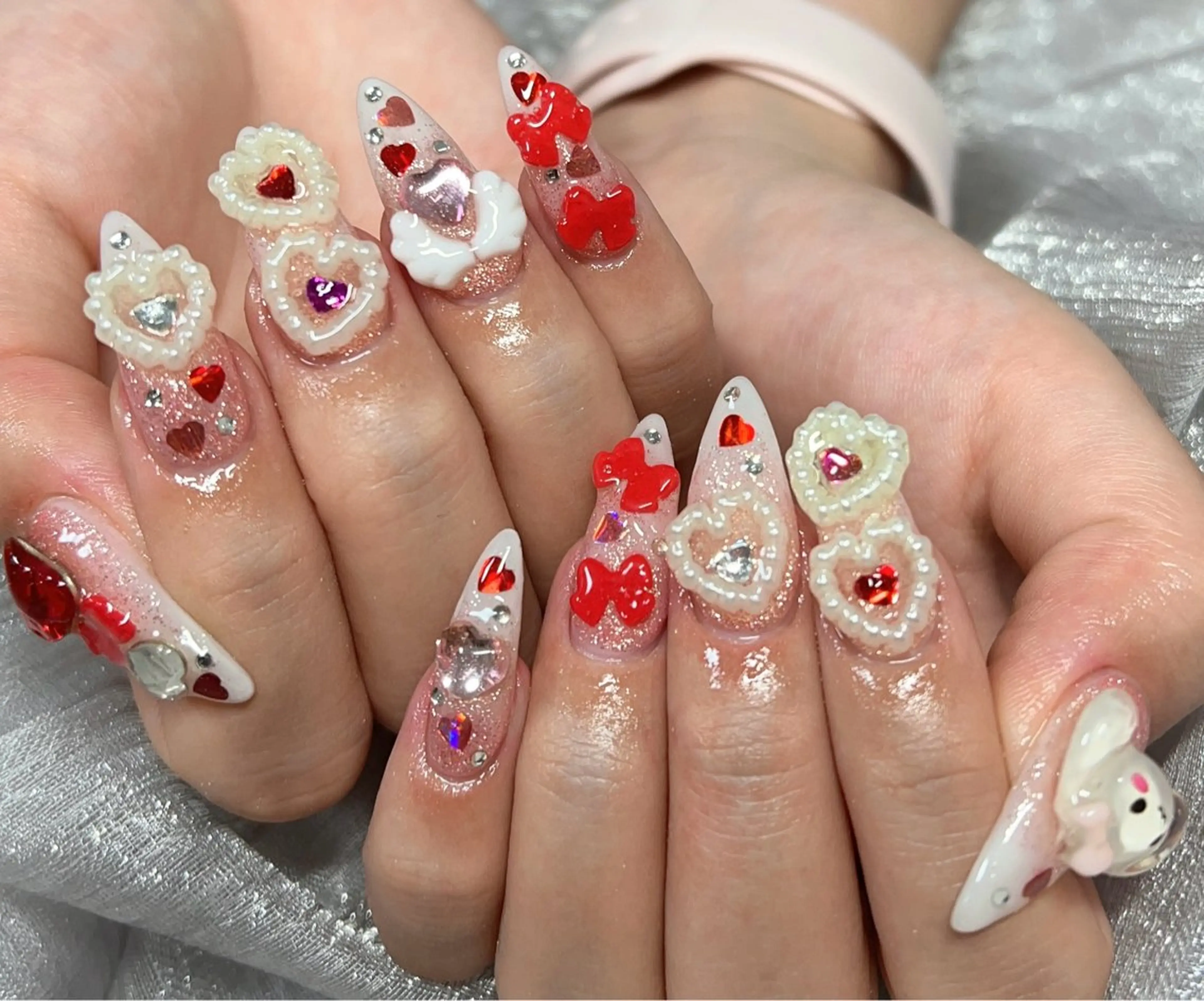 ネイル ハンドネイル ＆ME アンドミーのネイルデザイン