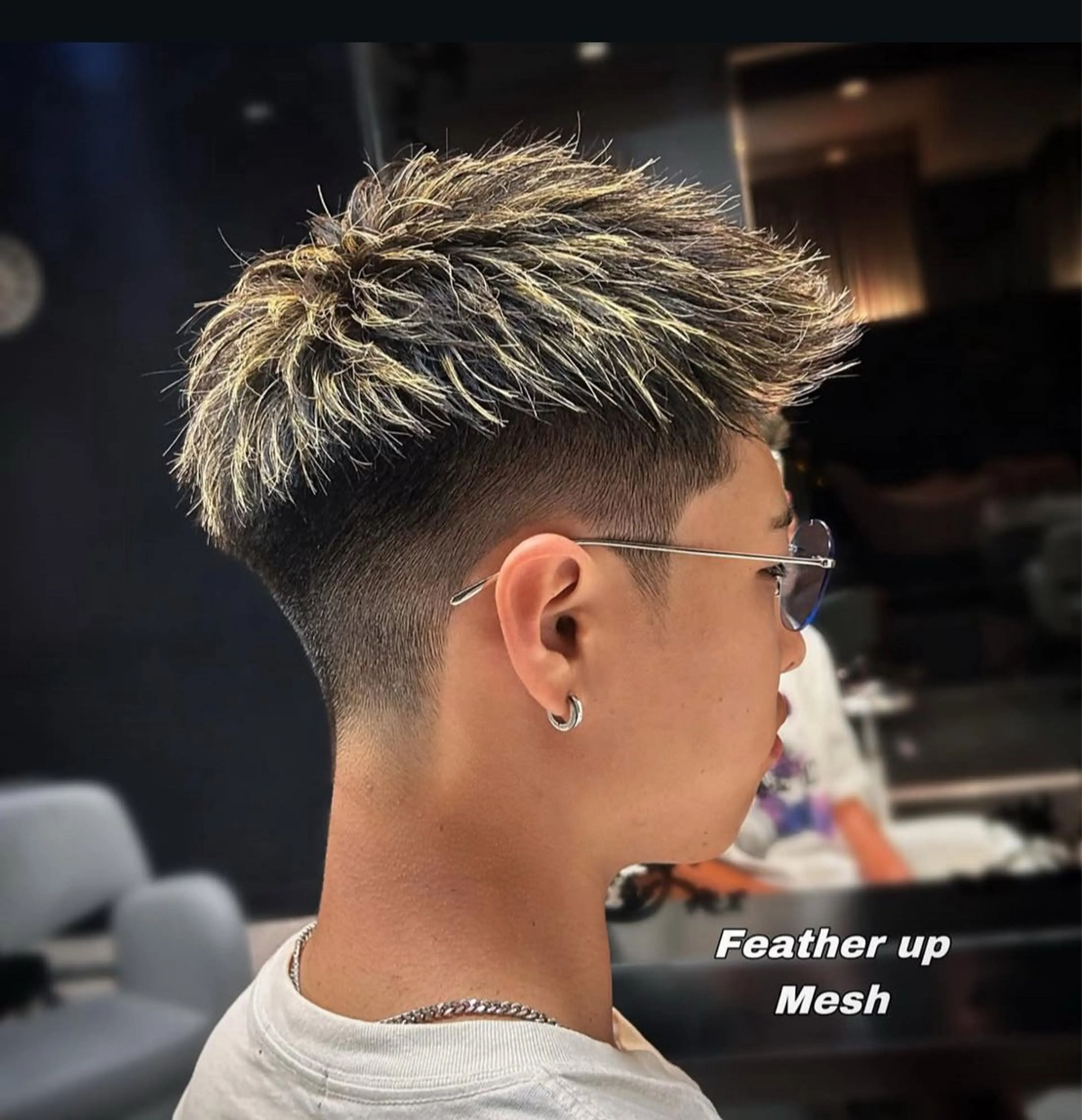 カラー RIKI SHIMOJIのヘアスタイル