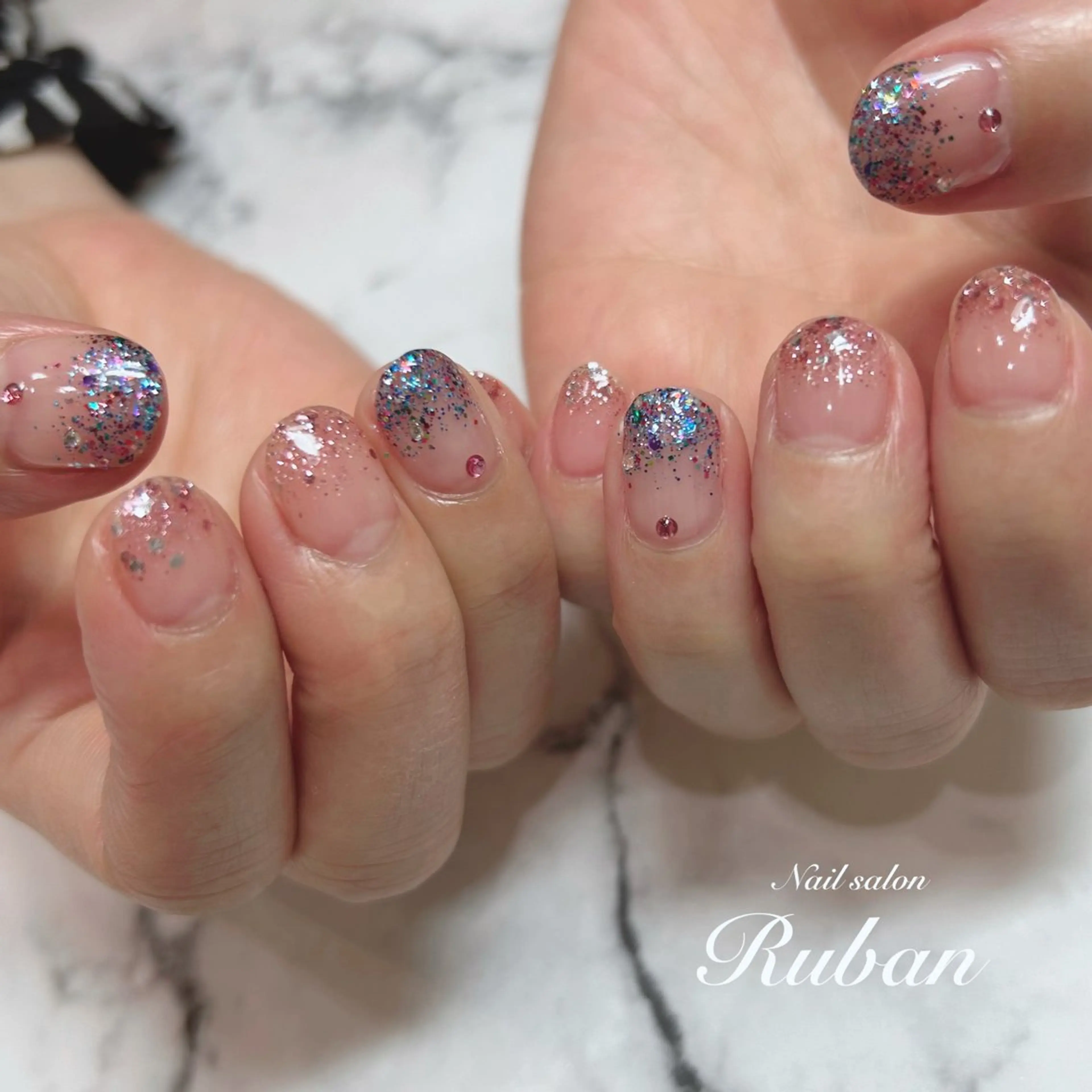 ネイル グラデーション ラメ(グリッター) ラメグラデーション Nail salon Rubanのネイルデザイン