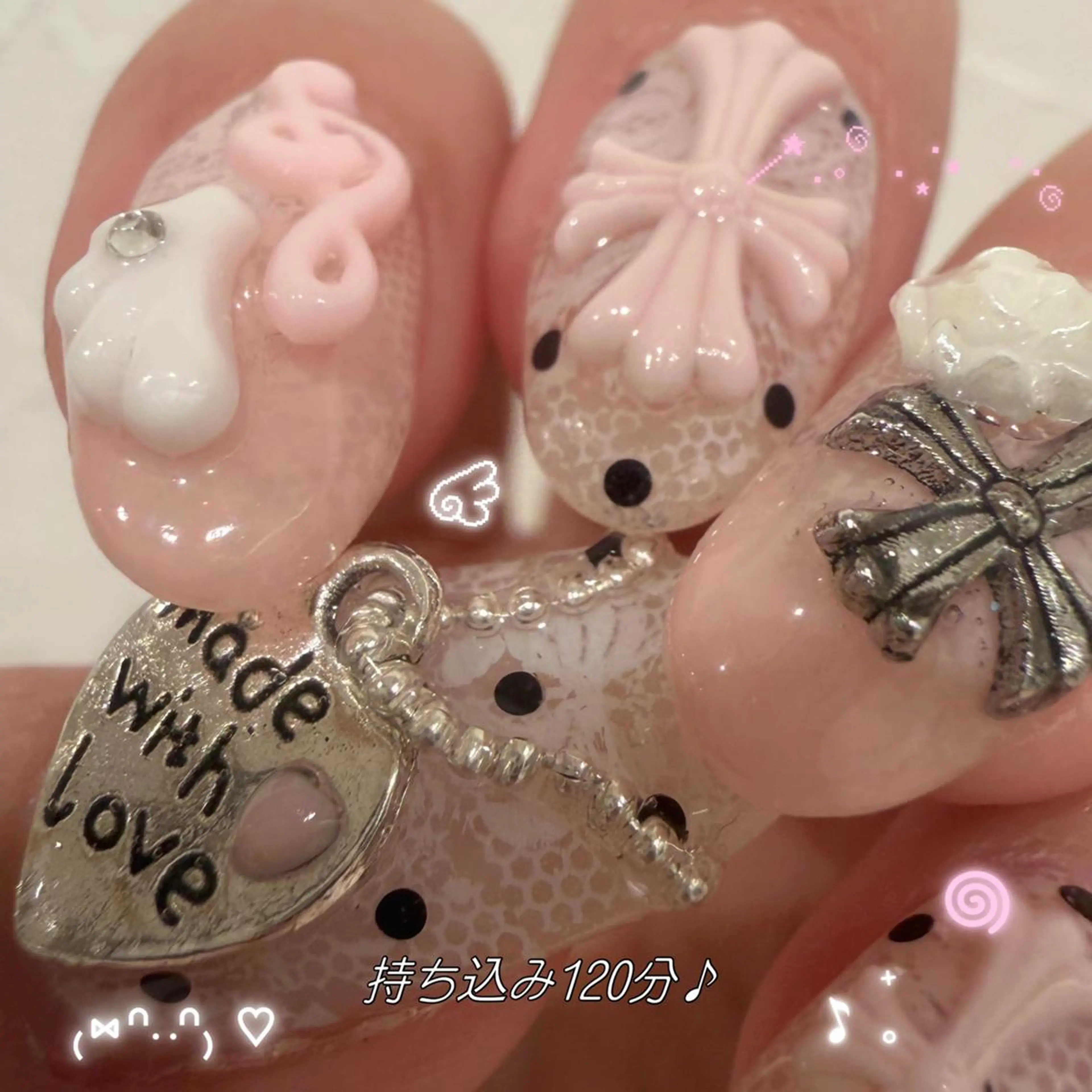 ネイル ハンドネイル フットネイル lili.nail y2k/長さ出しのネイルデザイン