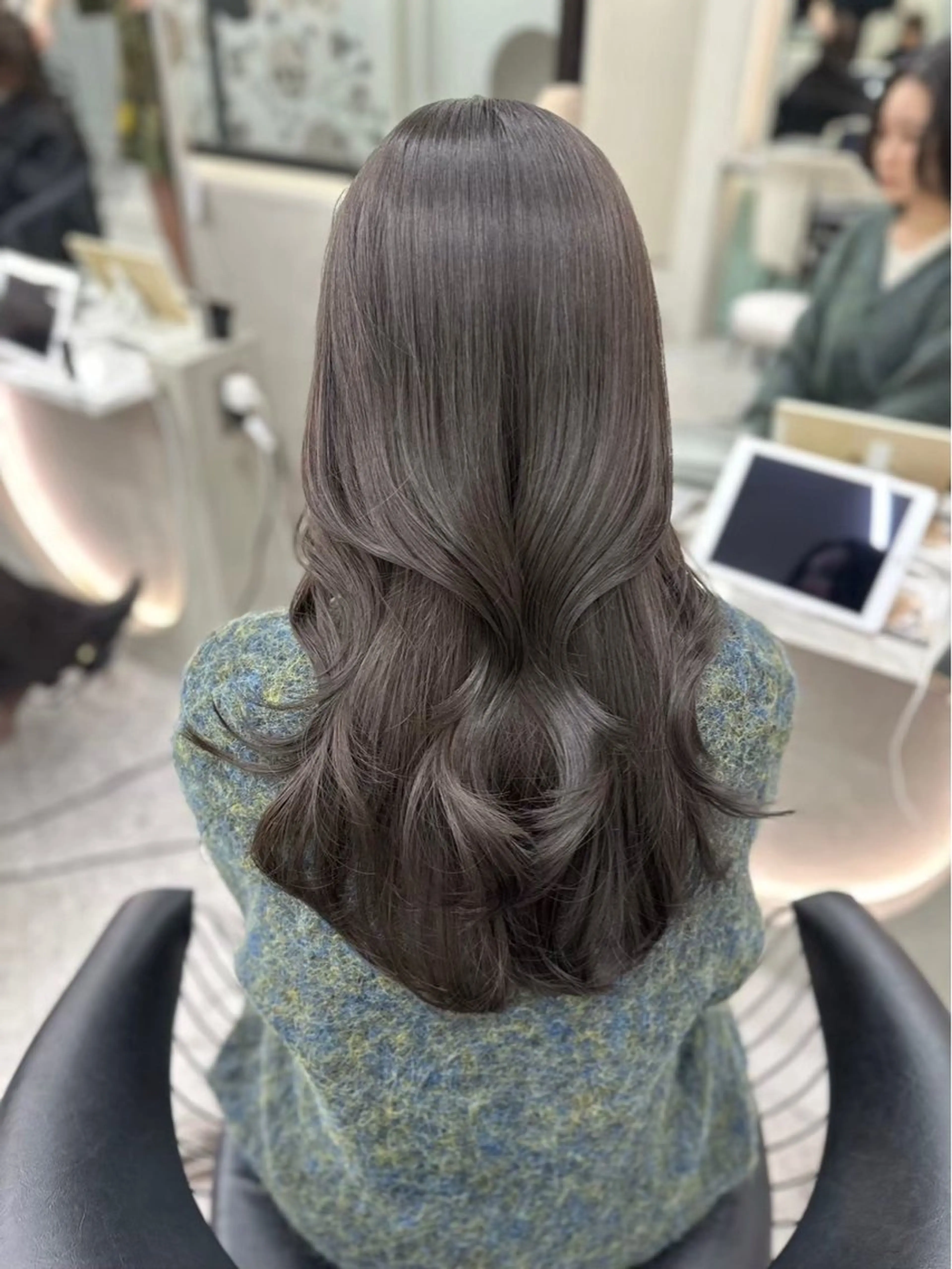 セミロング カラー ブリーチ 透明感カラー ブリーチなしカラー 髪質改善 韓国風ヘア カット ヘアカラー トリートメント ✨レイヤー/韓国 /✨ヘア山下　遥のヘアスタイル