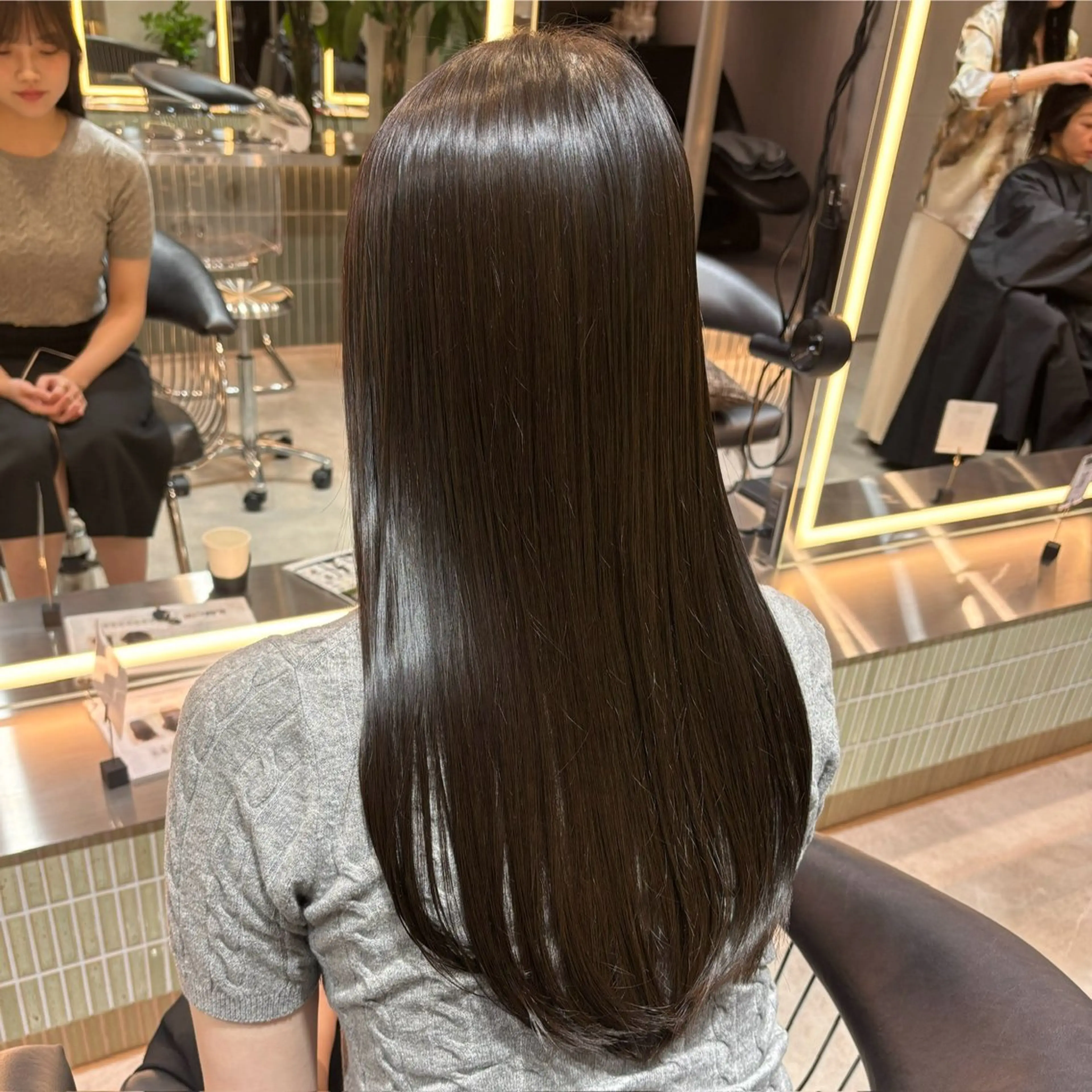 セミロング カラー パーマ カット ヘアカラー 縮毛矯正 トリートメント 髪質改善/縮毛矯正/ 韓国ヘア/矢野のヘアスタイル