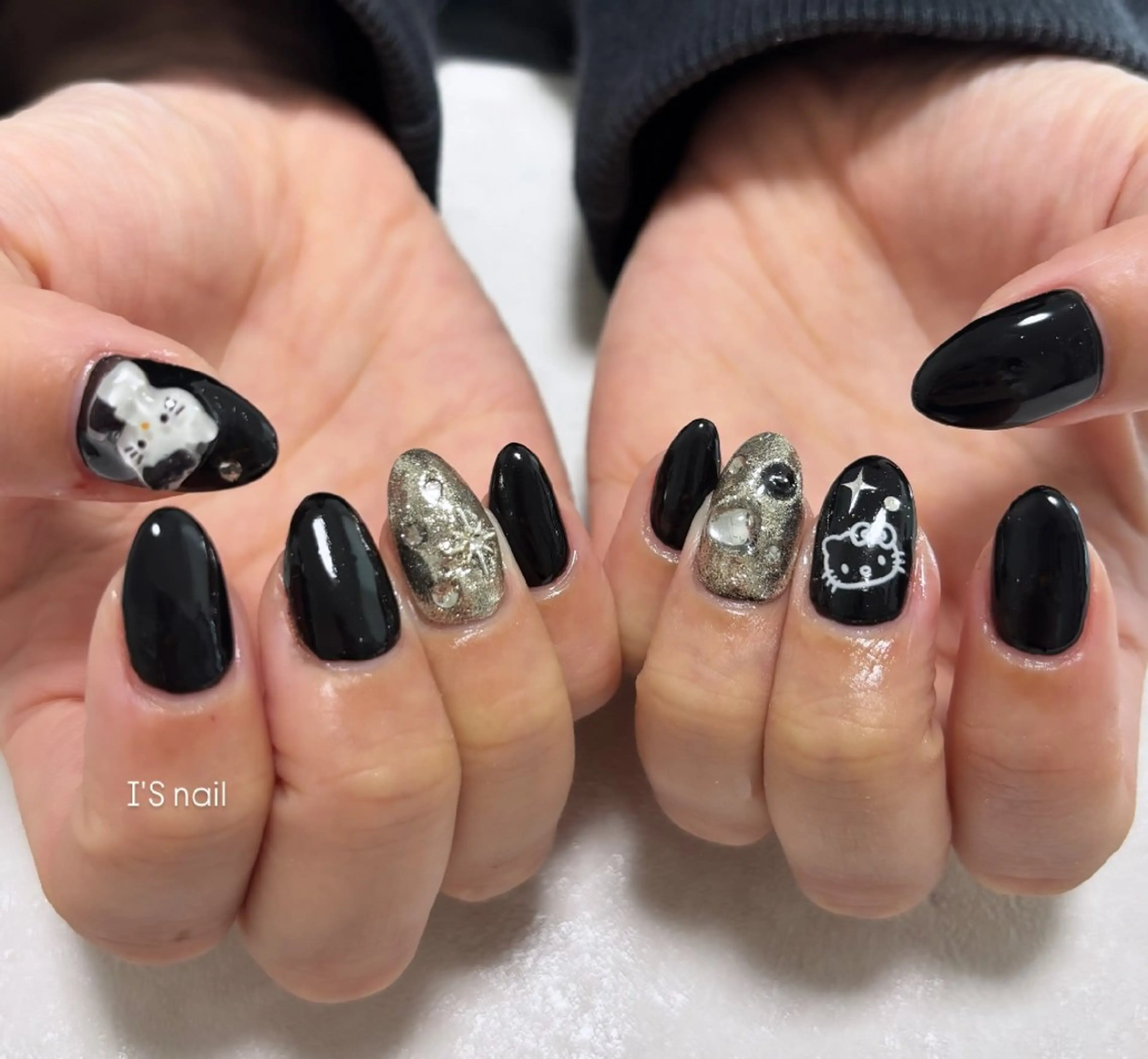 ネイル ストーンネイル I'S nail 佐野のネイルデザイン