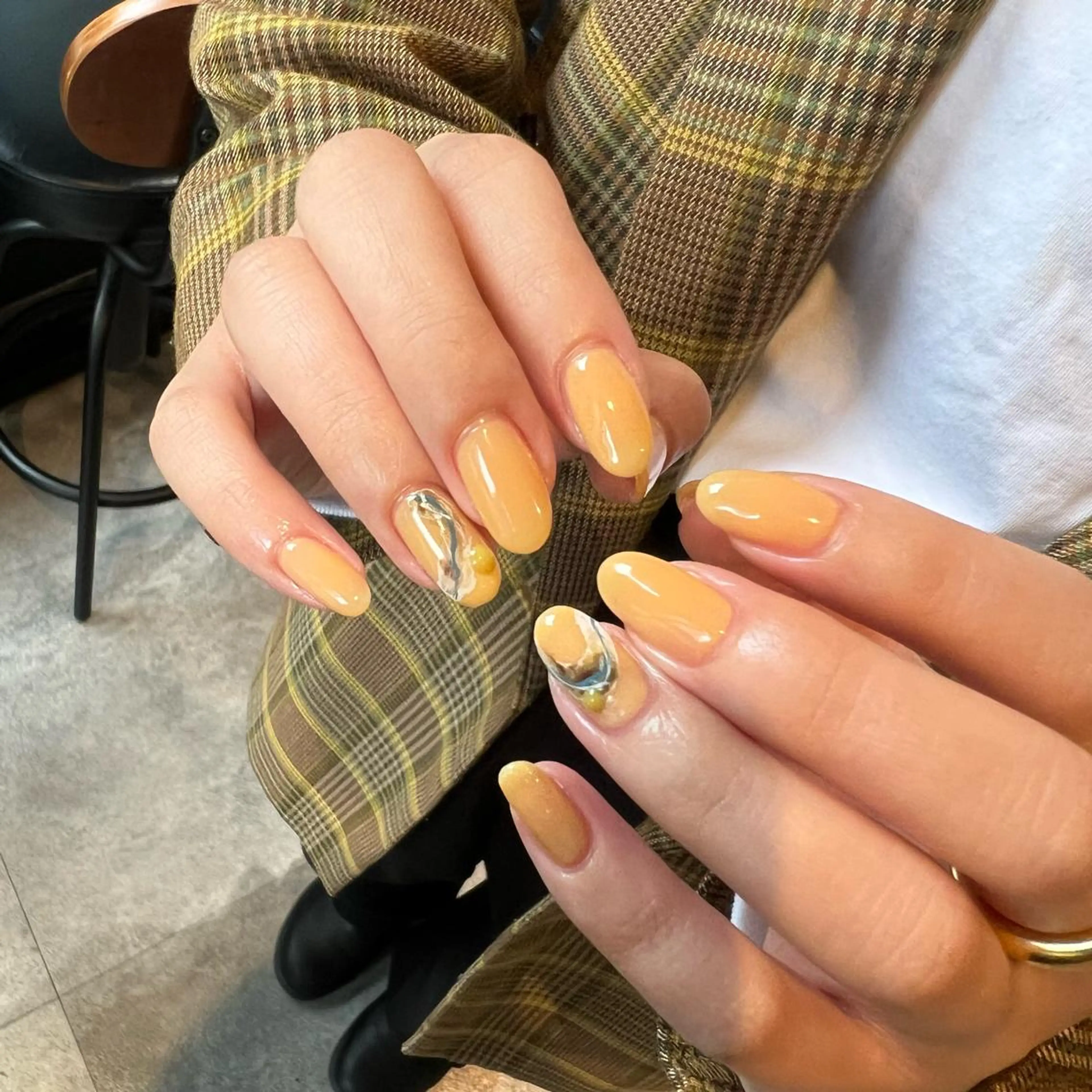 ネイル ニュアンスネイル sode shioriのネイルデザイン