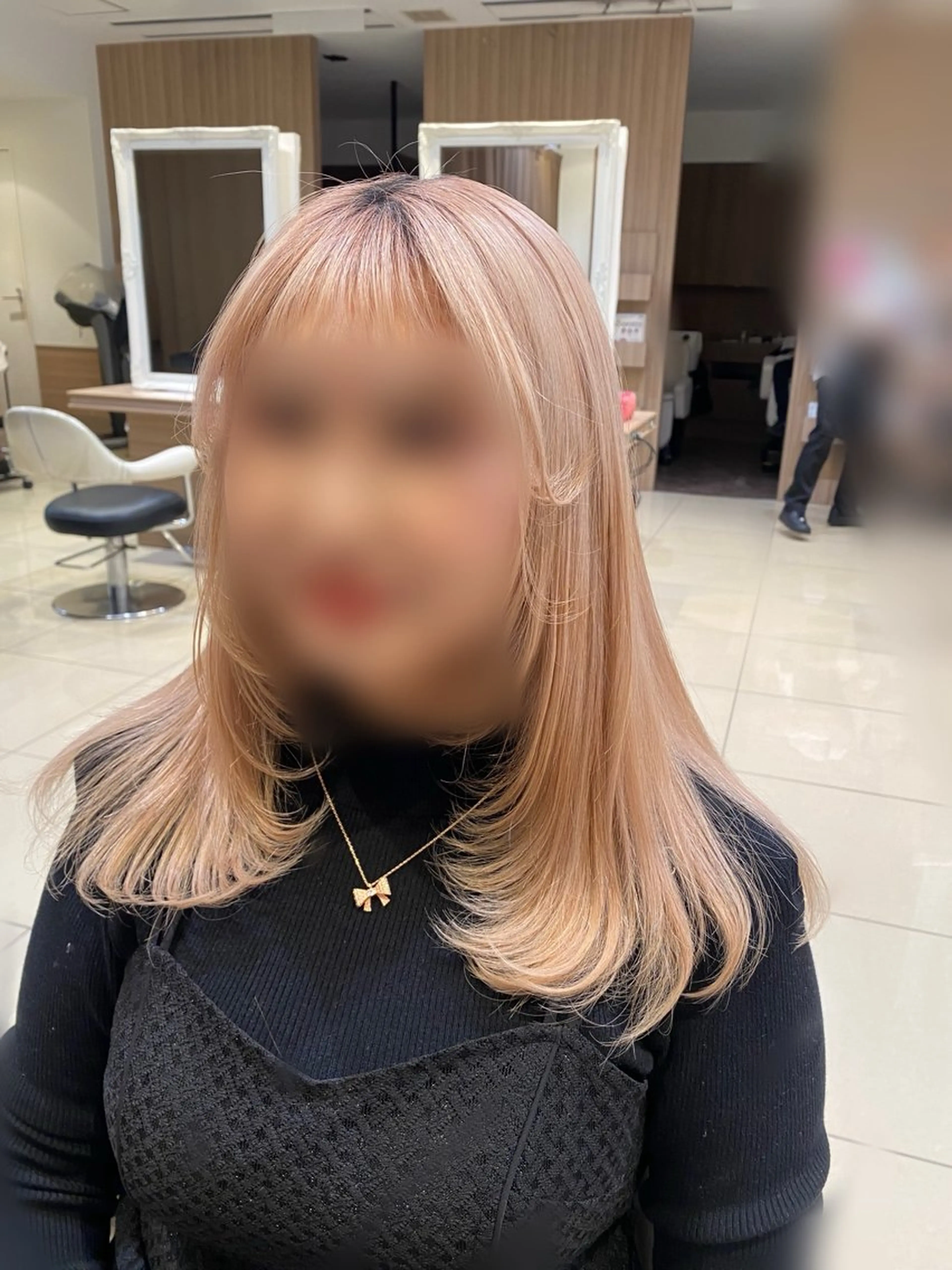 セミロング 顔まわりレイヤー レイヤーカット 横浜/韓国/レイヤー カット/ユイナ🎀のヘアスタイル