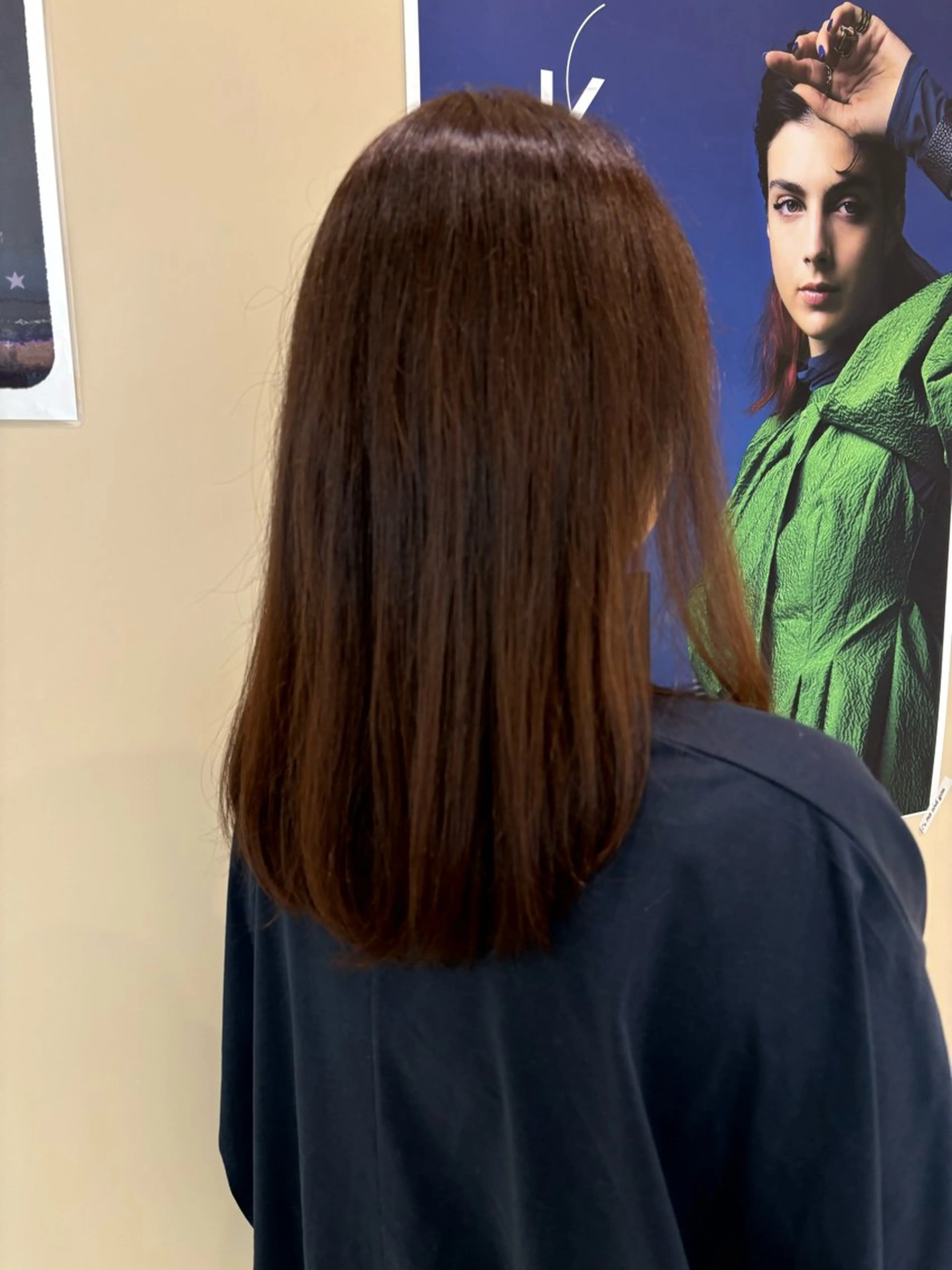 セミロング カラー カット パーマ 亀山 来未のヘアスタイル