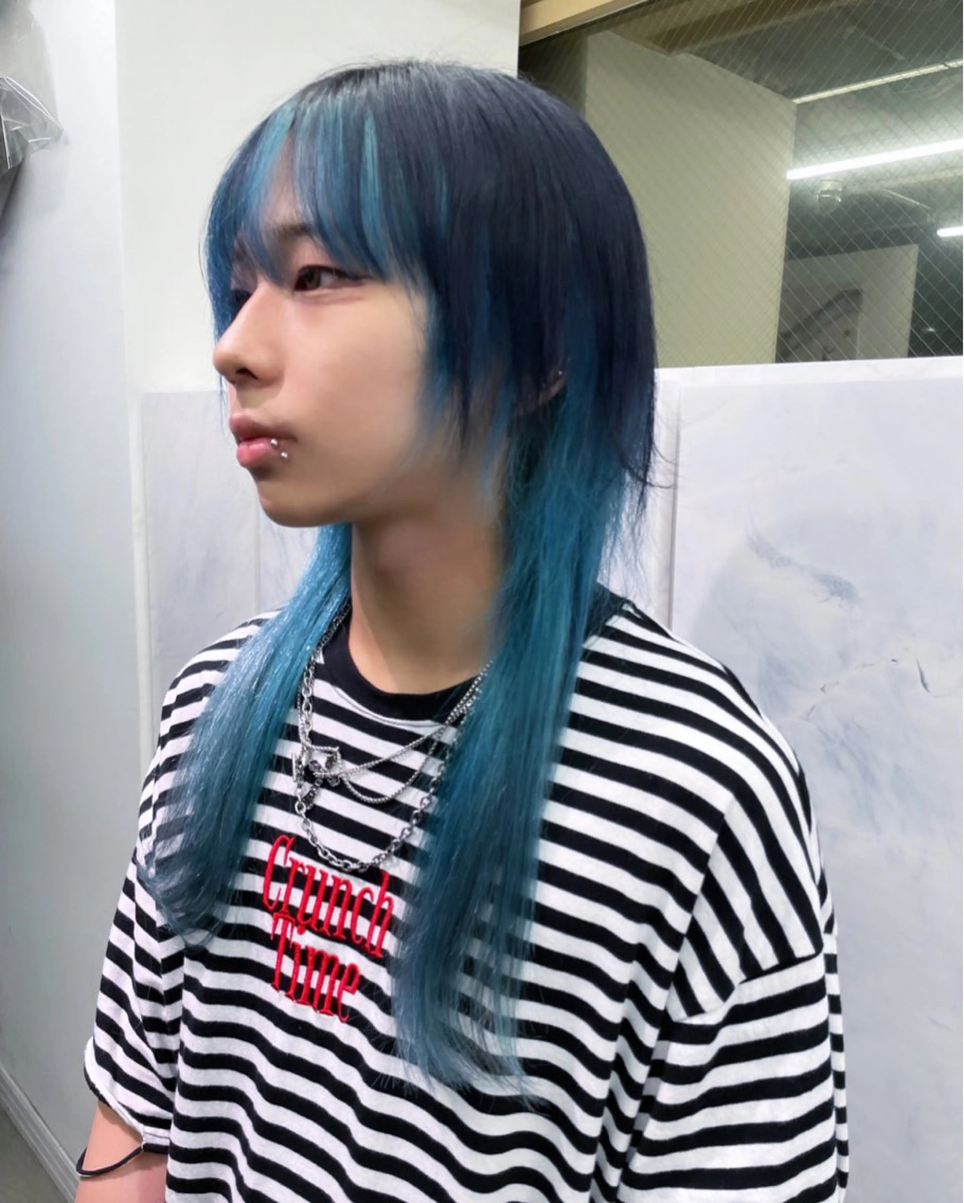 ロング ヘアアレンジ メンズ プルエクステ メンズウルフカット エクステ 伸ばしかけ ウルフカット ヘアカラー エクステ 🎀プルエクステ みまひかる🎀のヘアスタイル