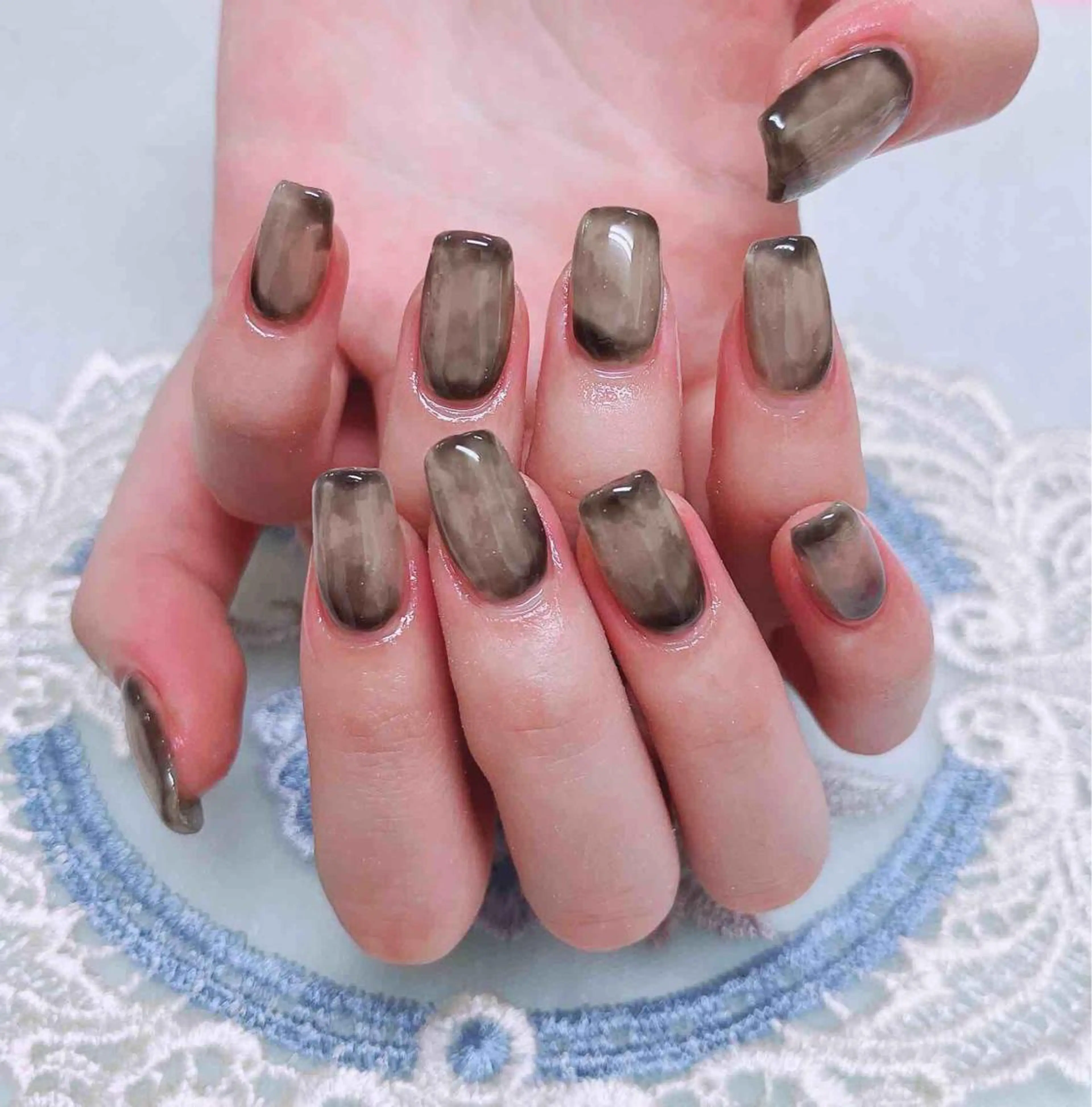 ネイル ハンドネイル MoonNail ユリ🌸のネイルデザイン