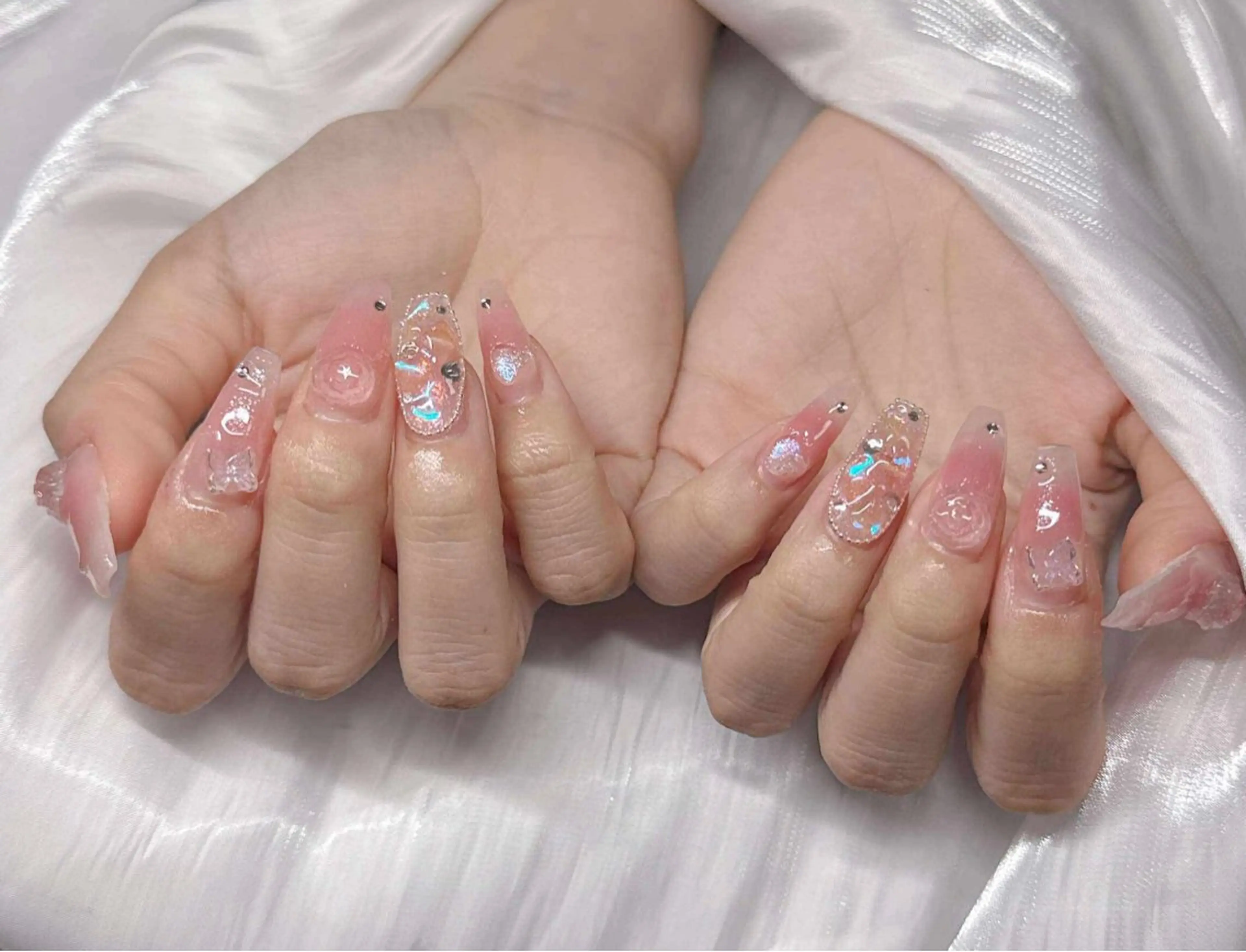 ネイル ハンドネイル Lee Nailsのネイルデザイン