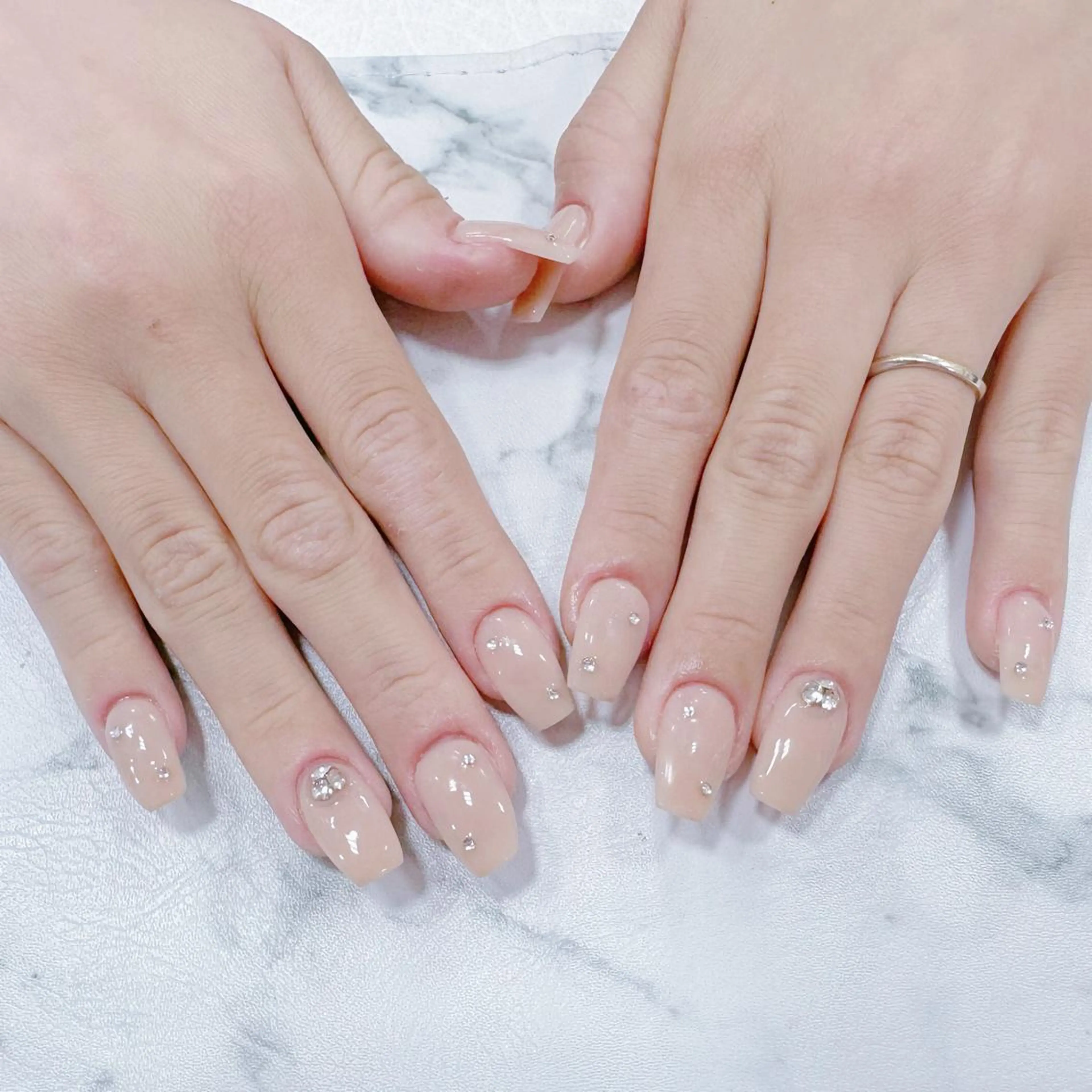 ネイル スカルプネイル Salon de navi所属・WAVE nagisaのネイルデザイン