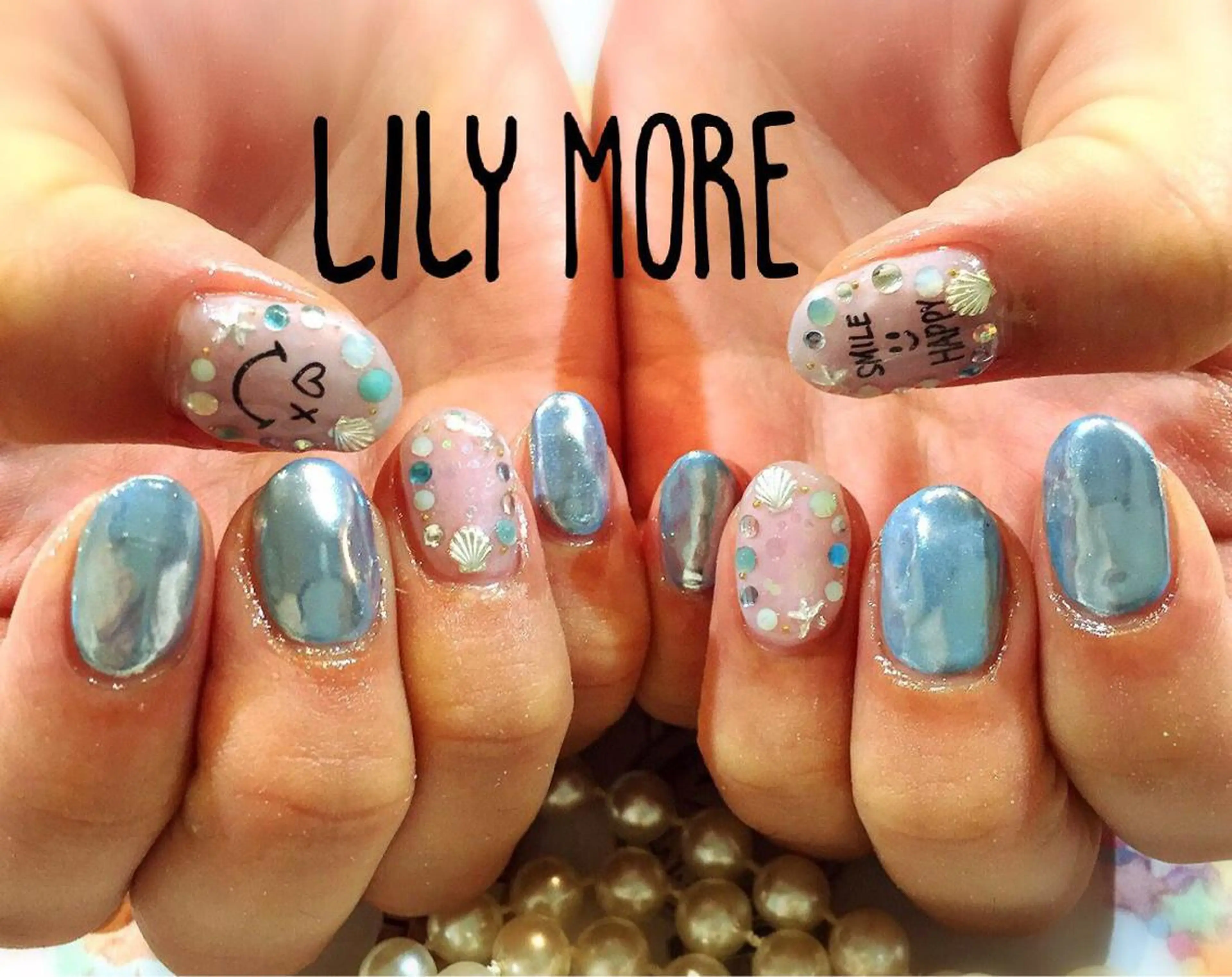 ネイル ミラーネイル Lily closetのネイルデザイン