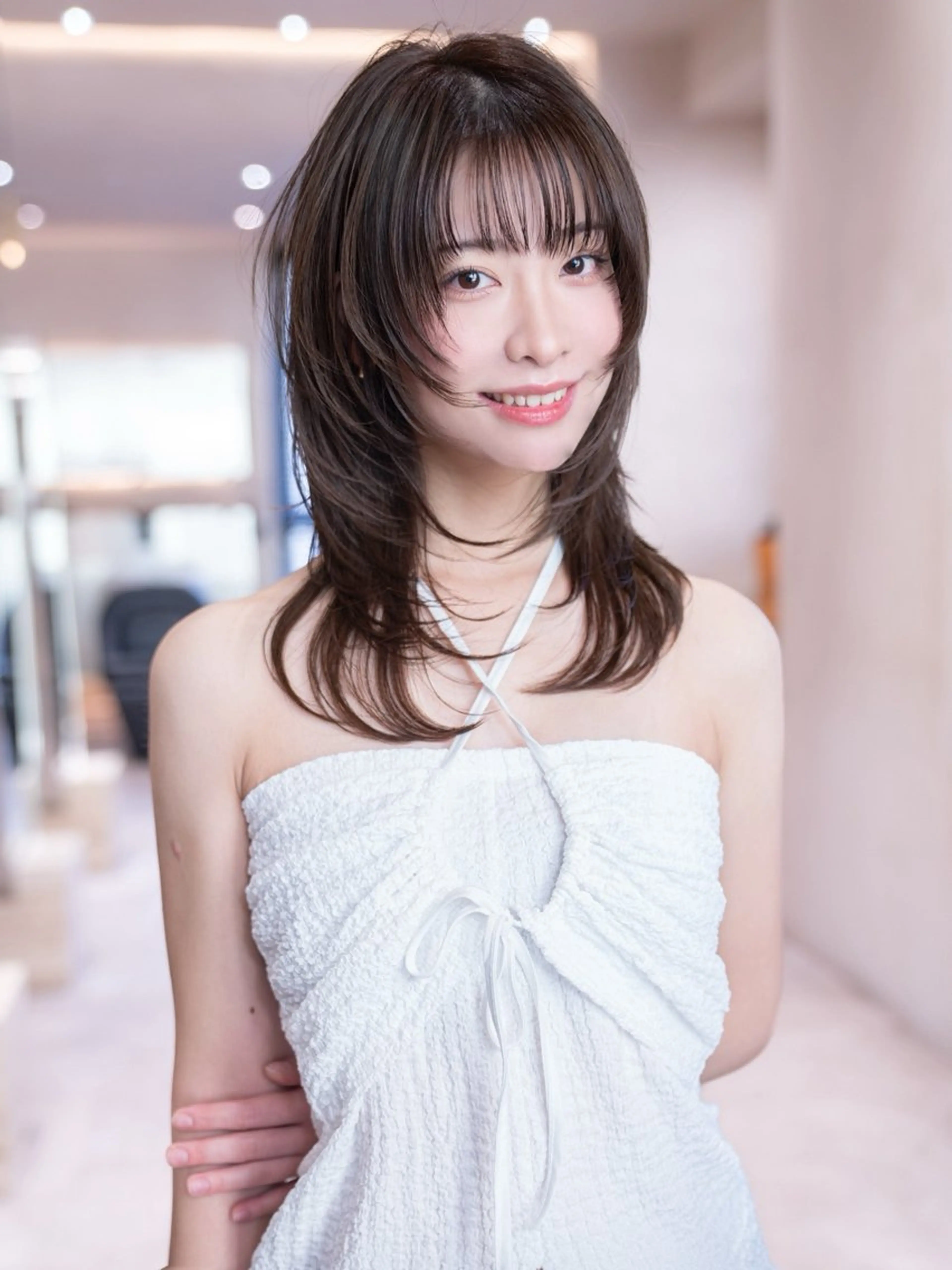 ミディアム カット ヘアカラー トリートメント レイヤー似合わせ 透明感カラーりきやのヘアスタイル