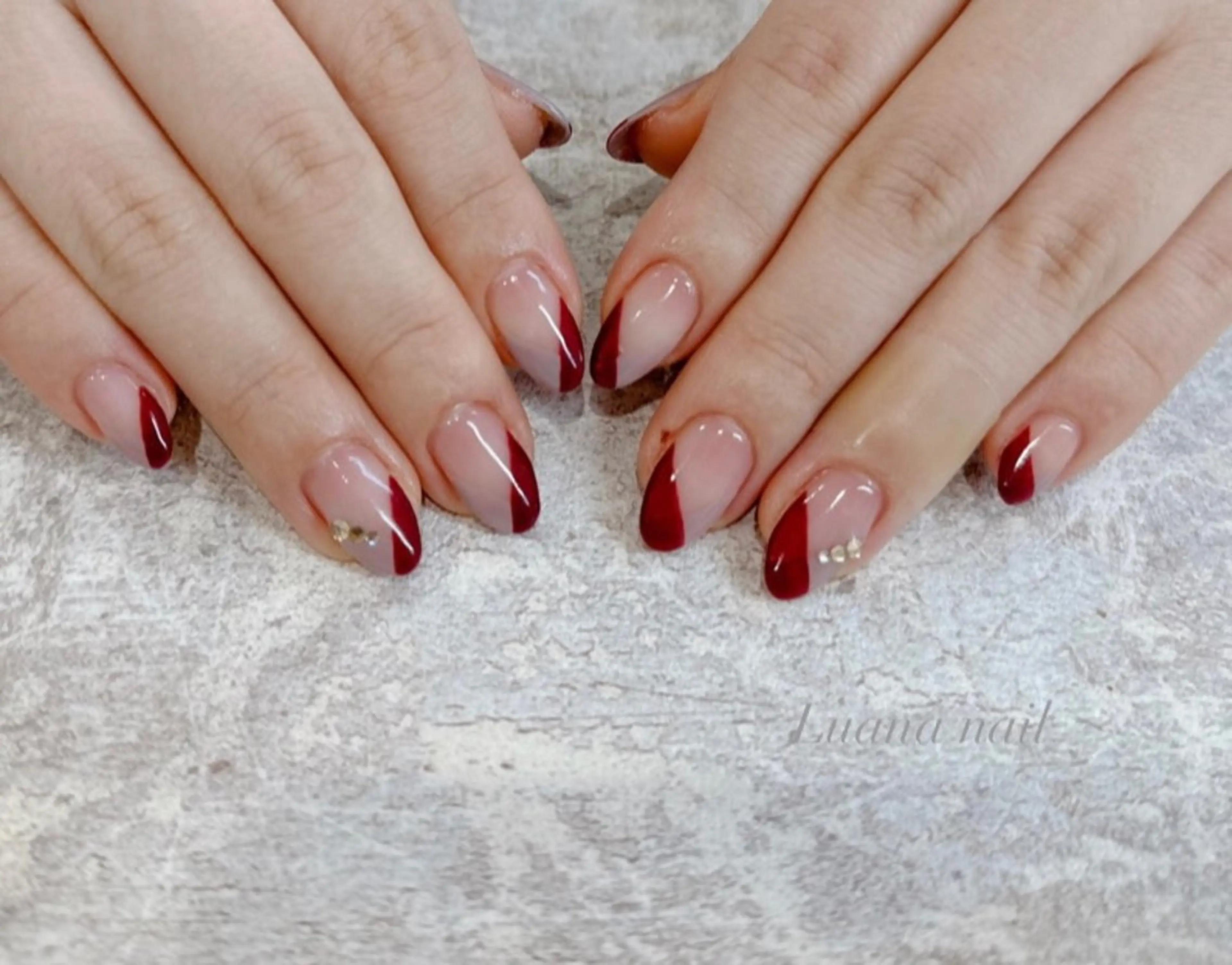 キッズ ネイル フレンチネイル ジェルネイル パラジェル 冬ネイル Luana nail (ルアナネイル)のネイルデザイン