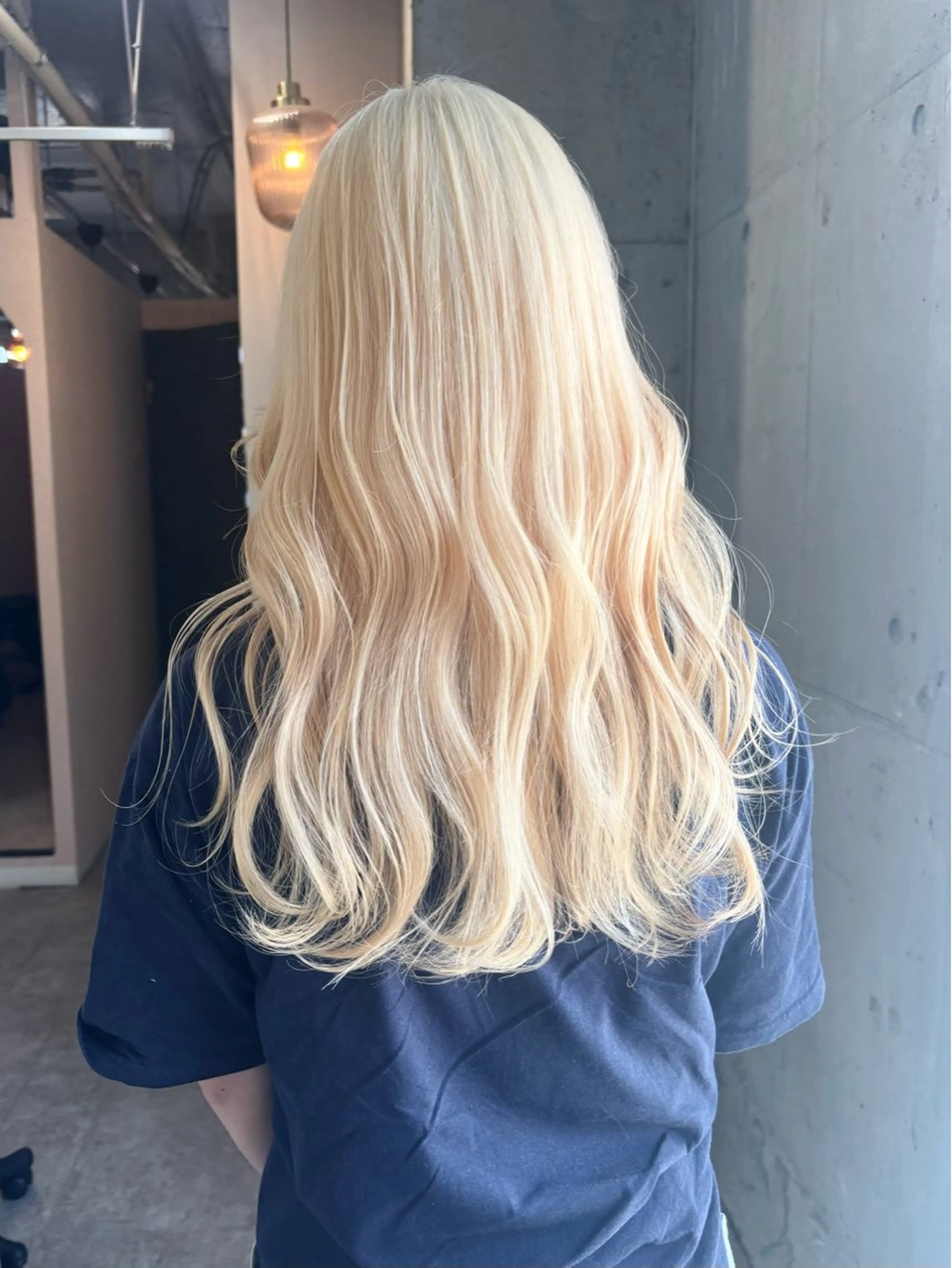 ロング カラー ブロンド ヘアカラー SHOTO ハイトー ン/ブロンドカラーのヘアスタイル