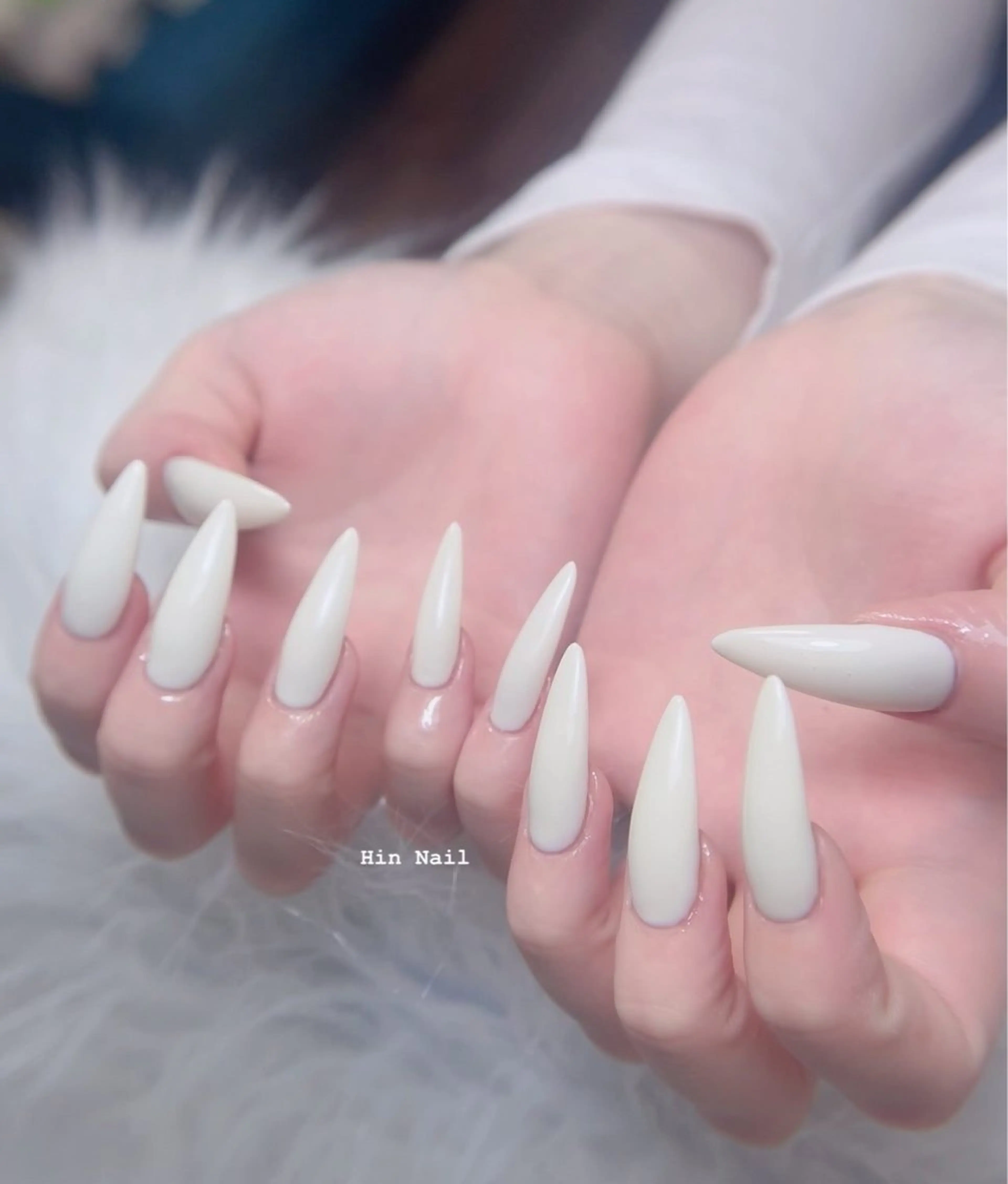 ネイル ハンドネイル Hin Nailsのネイルデザイン