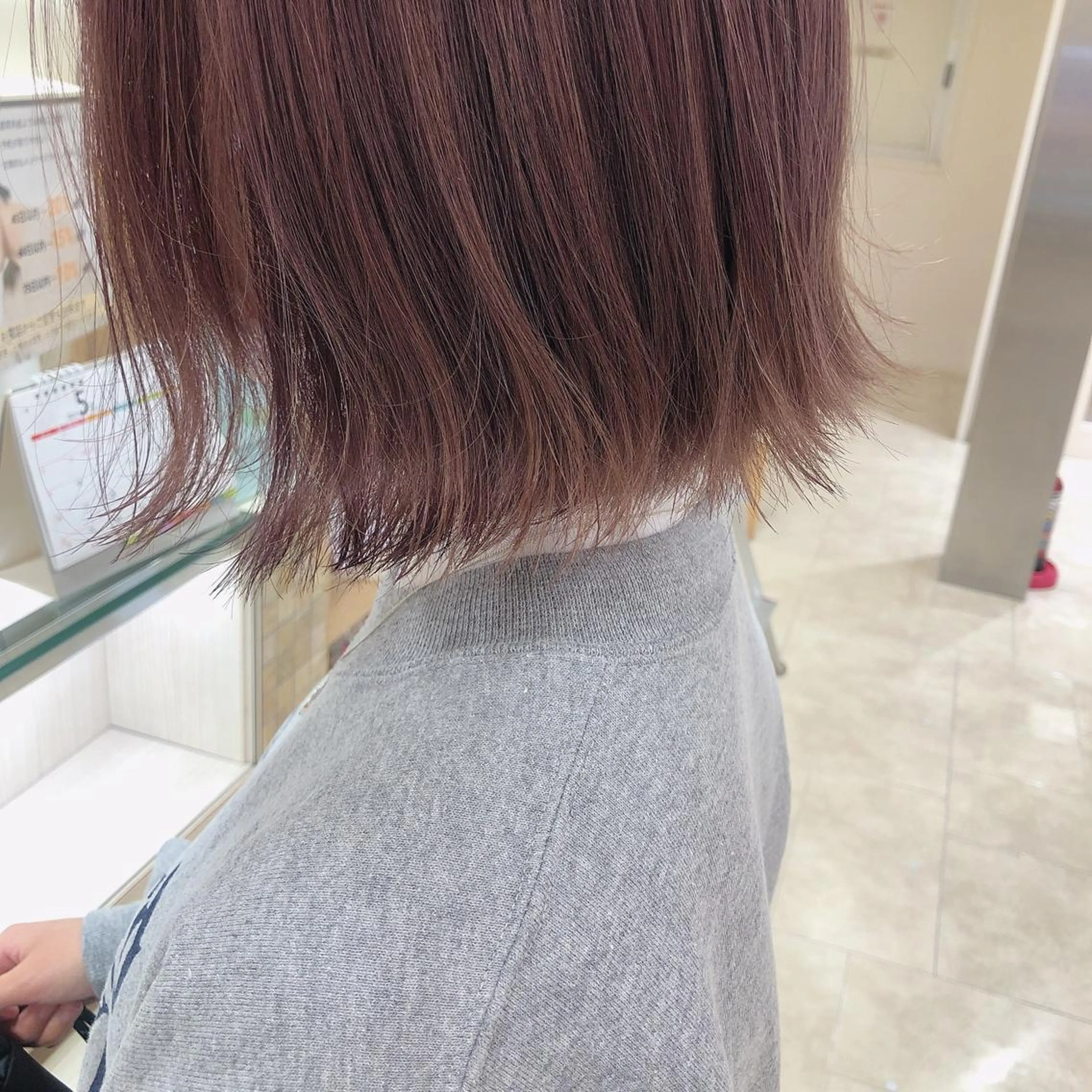 ミディアム カラー ブリーチ ラベンダーカラー ラベンダーピンク ピンクカラー ヘアカラー トリートメント 盛れるレイヤーカット 得意🌹井上美沙のヘアスタイル