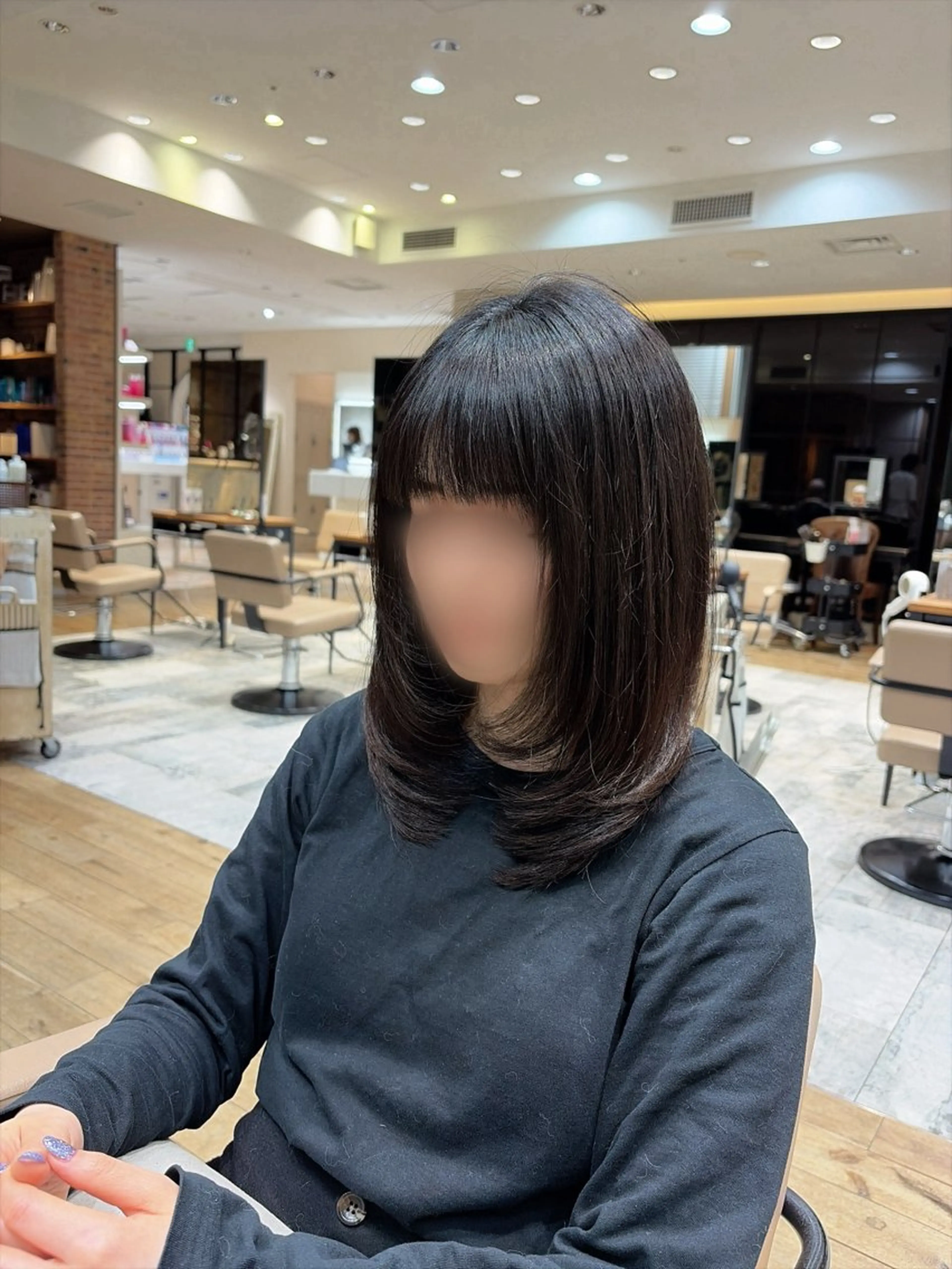 ミディアム ミディアムレイヤー レイヤーカット 新宿/レイヤー/ amu🫧のヘアスタイル