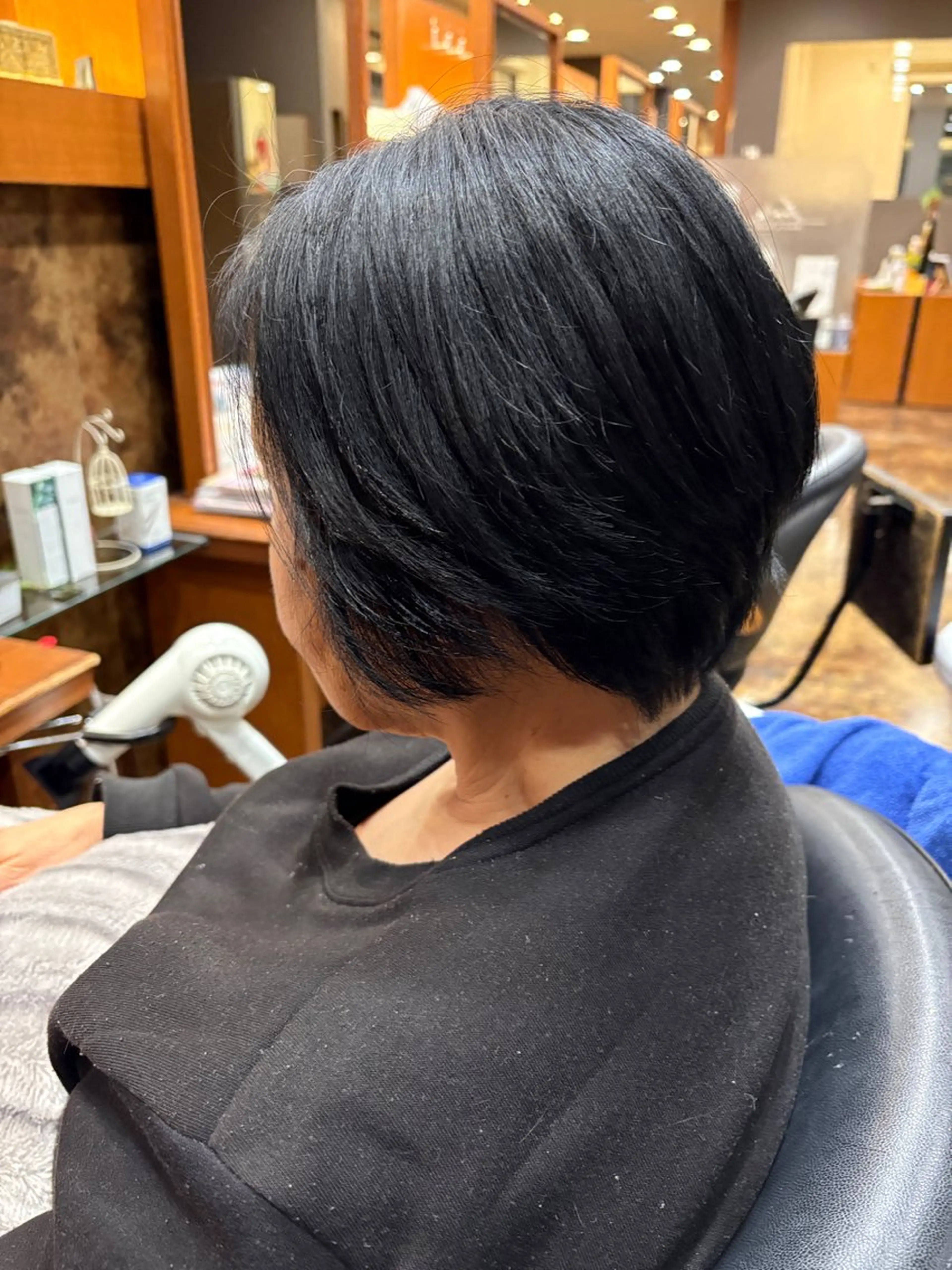 ショート 落合 ちりのヘアスタイル