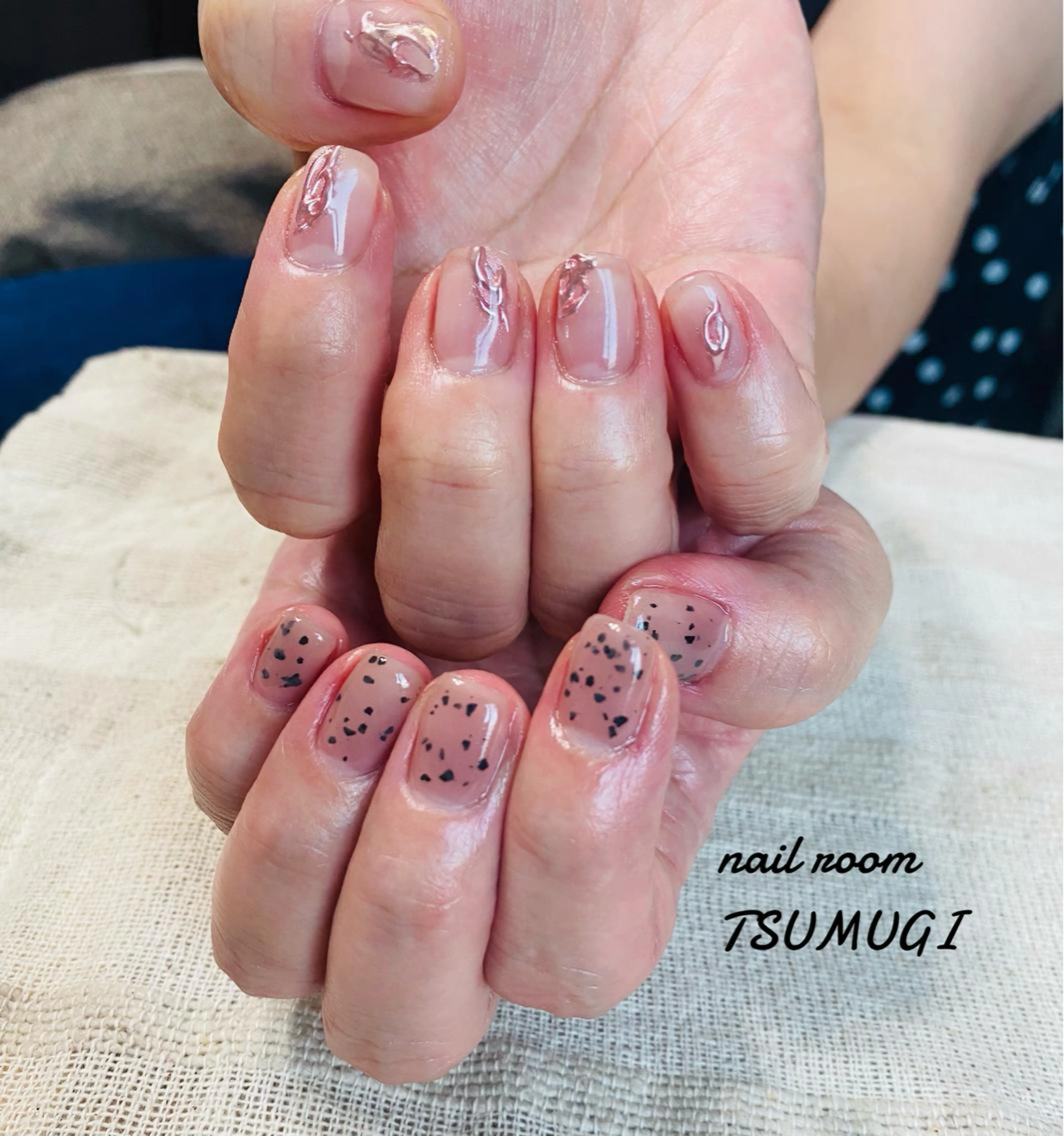 ネイル ハンドネイル nailroom TSUMUGIのネイルデザイン