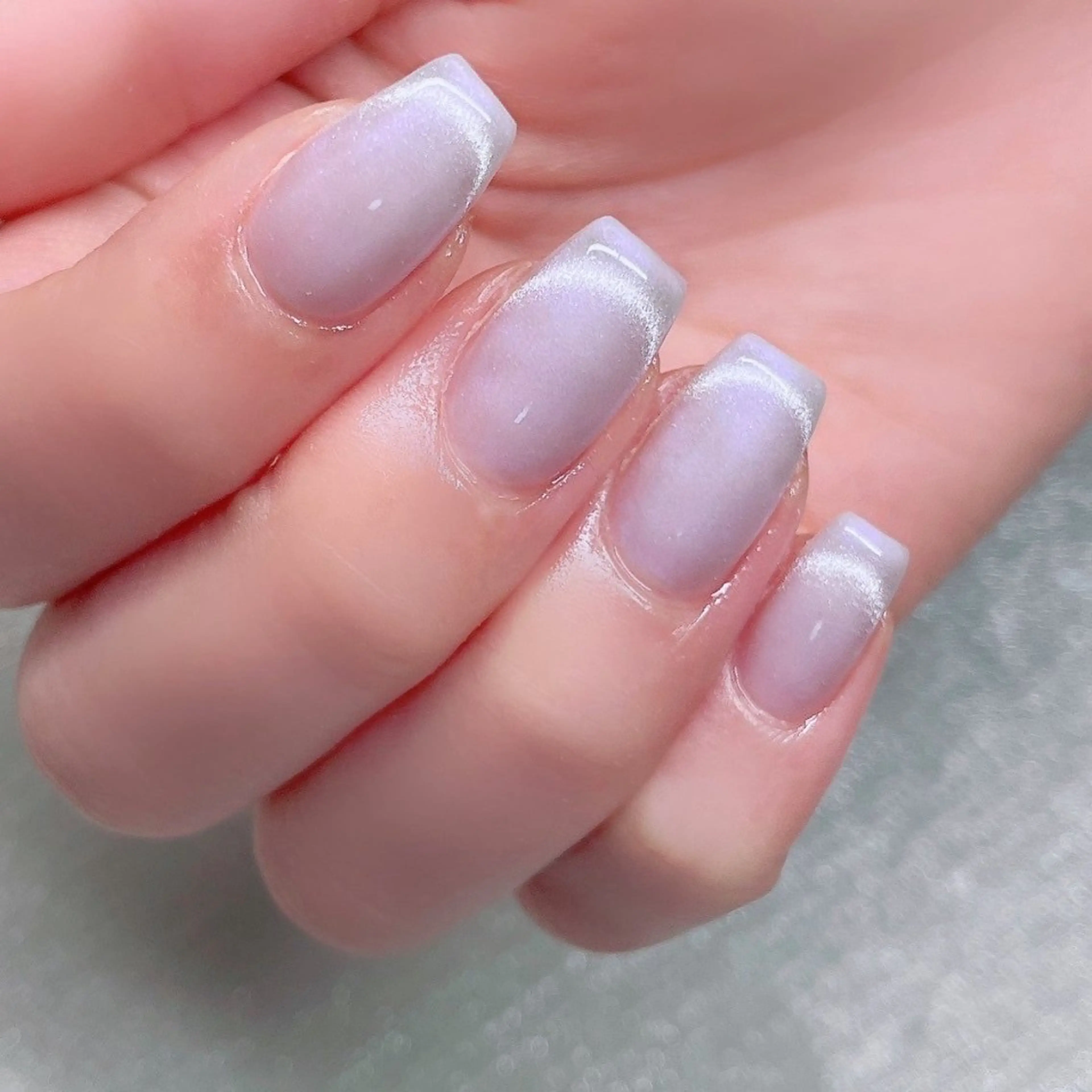 ネイル フレンチネイル マグネットネイル マグネットフレンチ ハンドネイル Nailist suzuのネイルデザイン