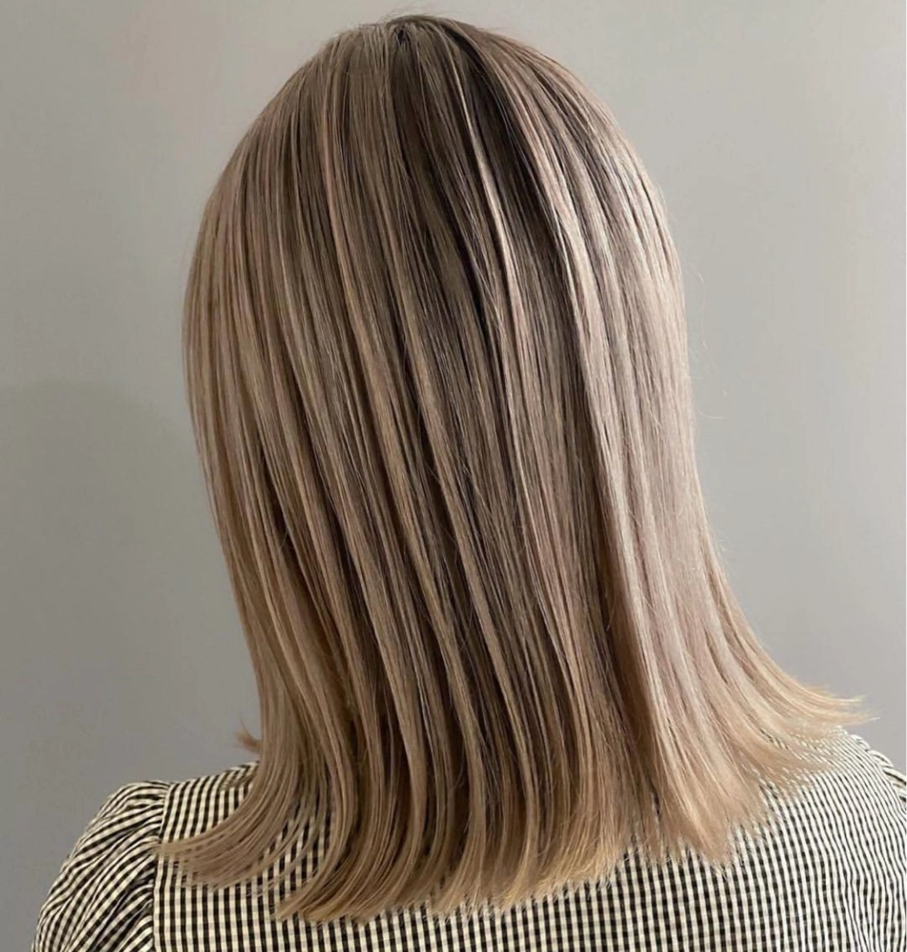 ミディアム カラー PEAR+L/ 小林優斗のヘアスタイル