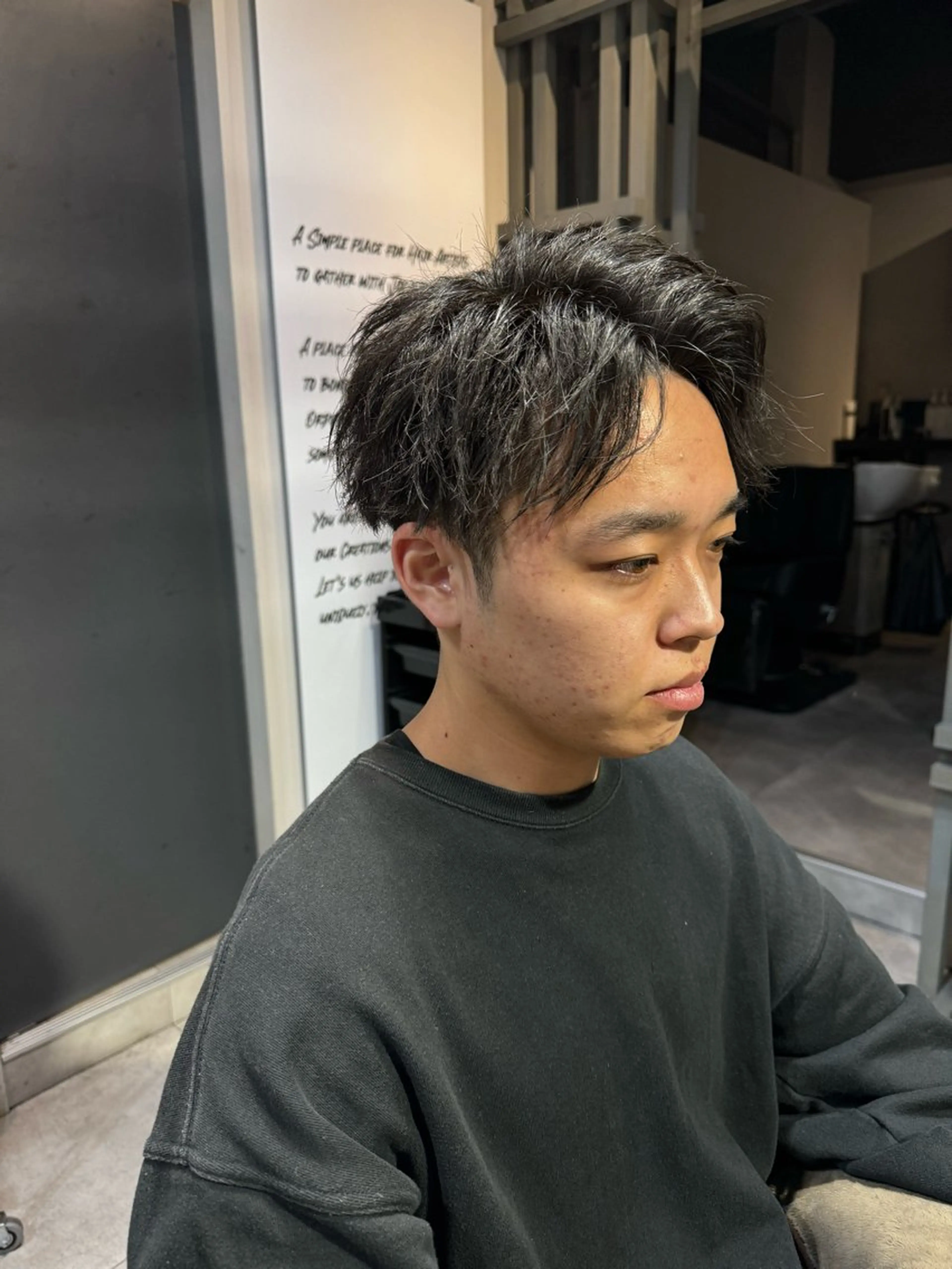 ショート パーマ メンズ メンズパーマ ショートヘア 似合う髪型が 分からない方へのヘアスタイル