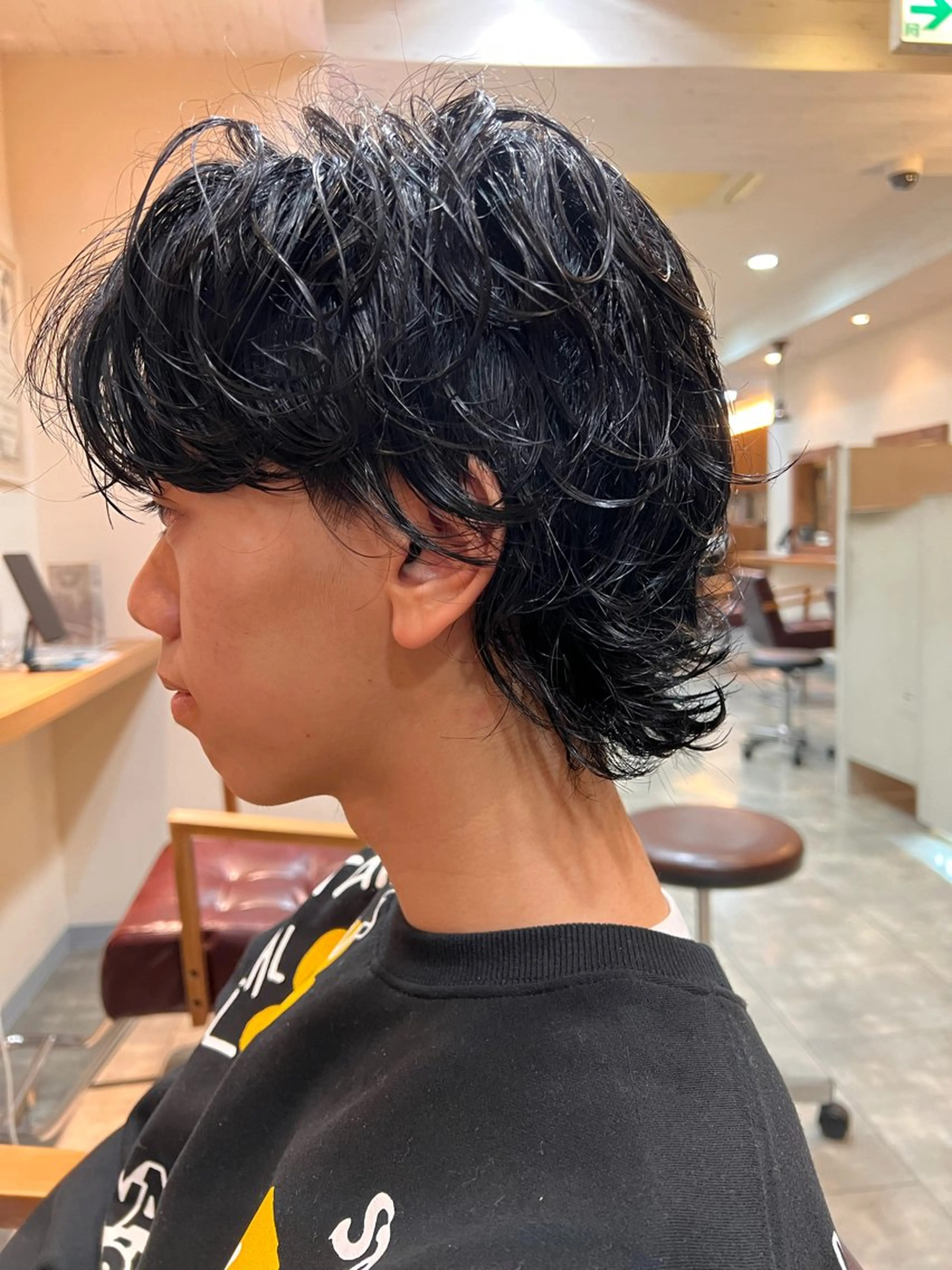 パーマ メンズ メンズパーマ メンズウルフカット ウルフカット カット パーマ 透明感・艶感 小坂隼斗のヘアスタイル