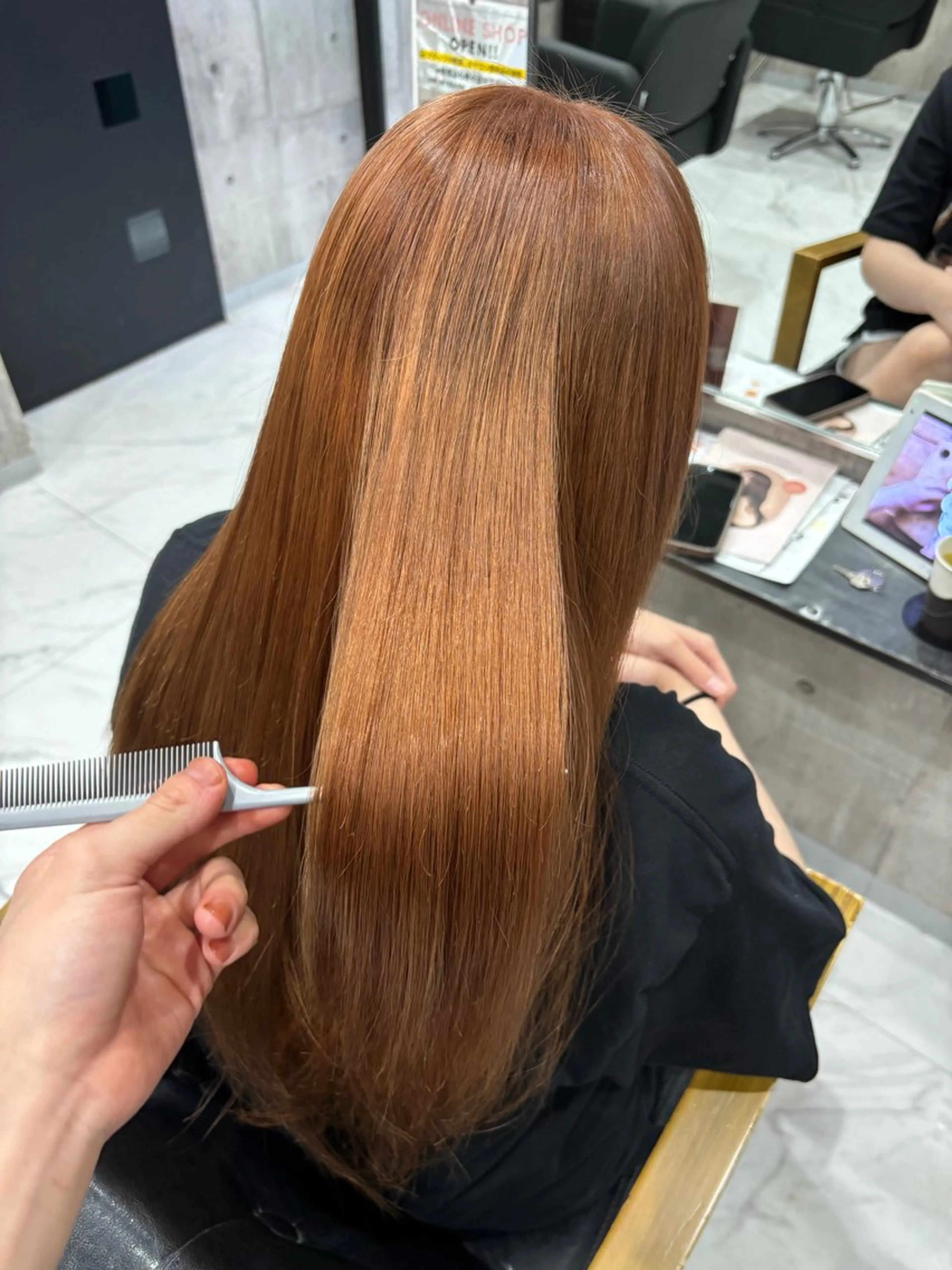 ミディアム カラー ヘアカラー 🥣ケアブリーチカ ラーTakato🥛のヘアスタイル