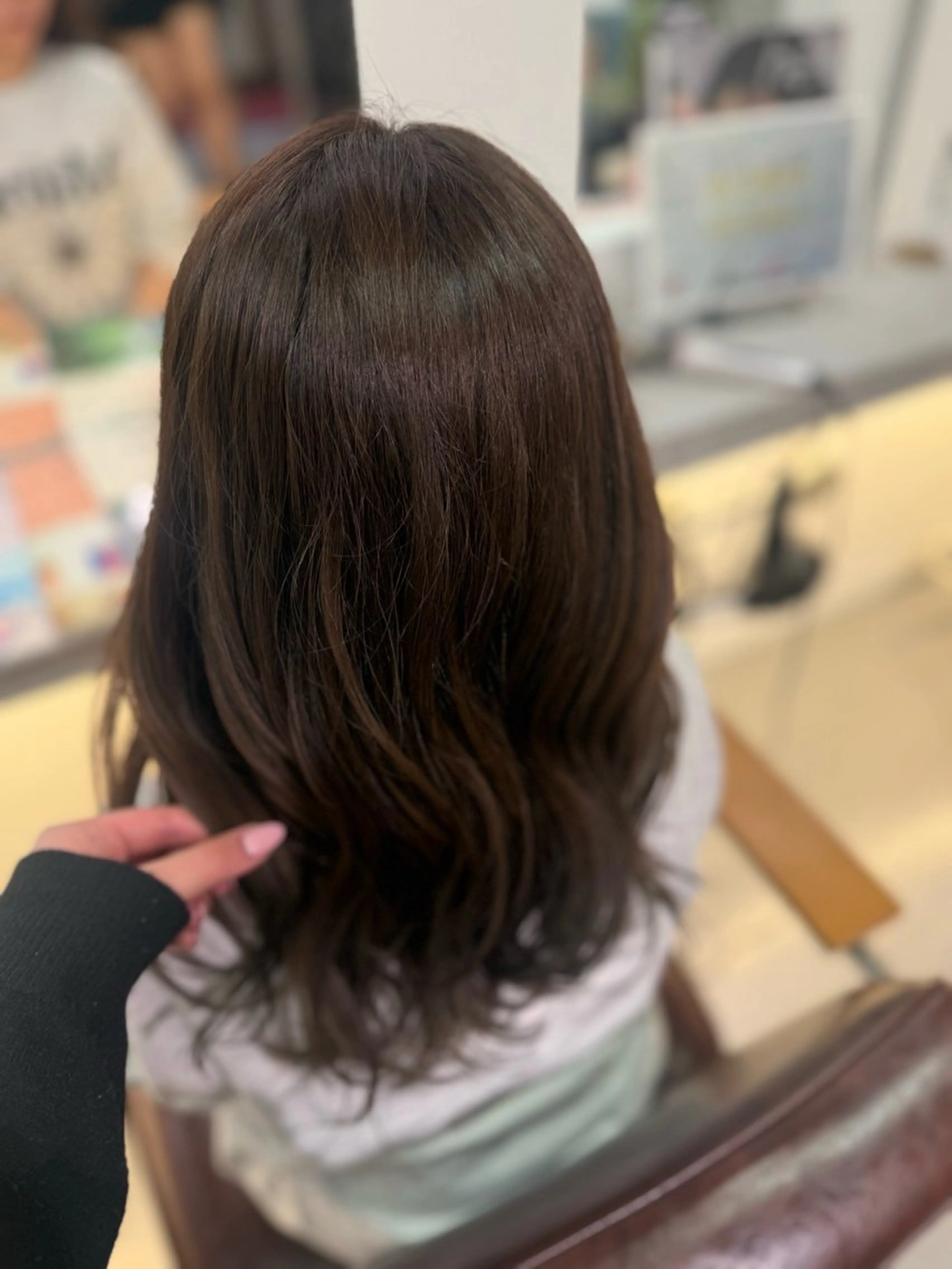 セミロング カラー ベージュカラー ブラウンカラー ブラウンベージュ Niina yuzuのヘアスタイル