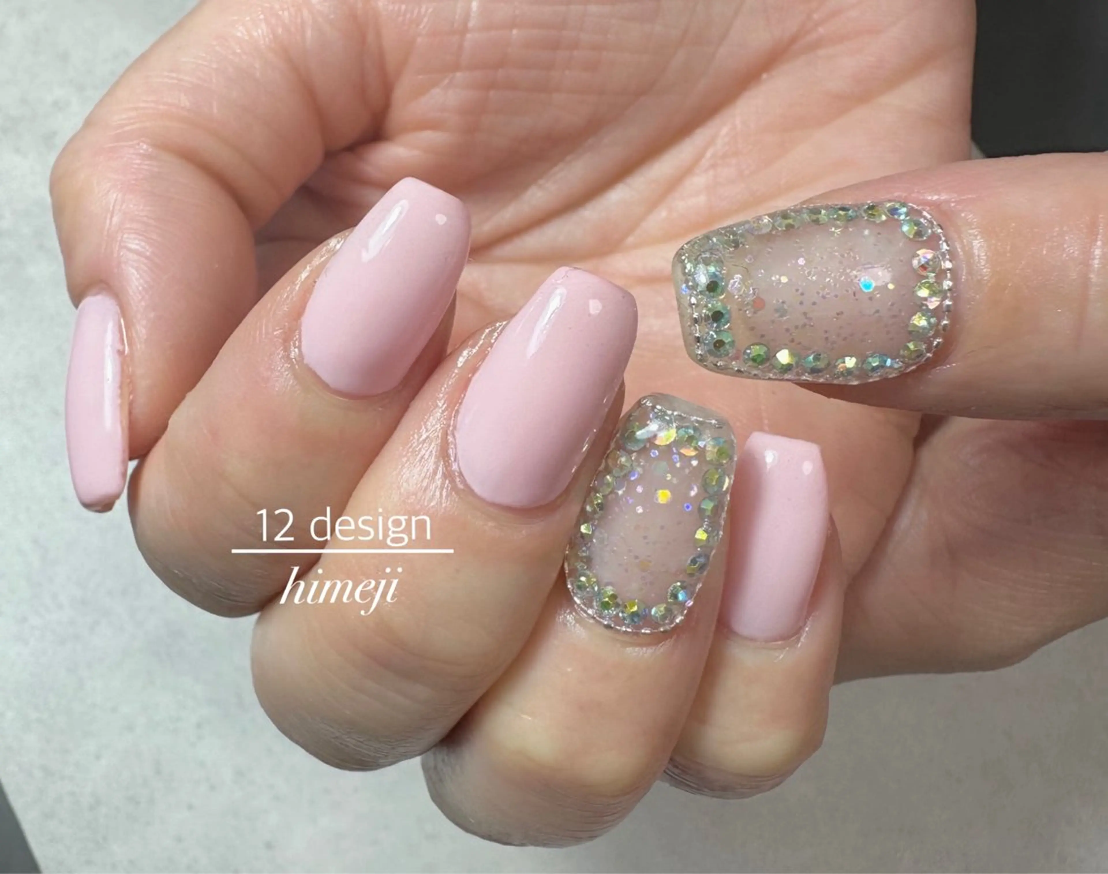 ネイル 12 designのネイルデザイン