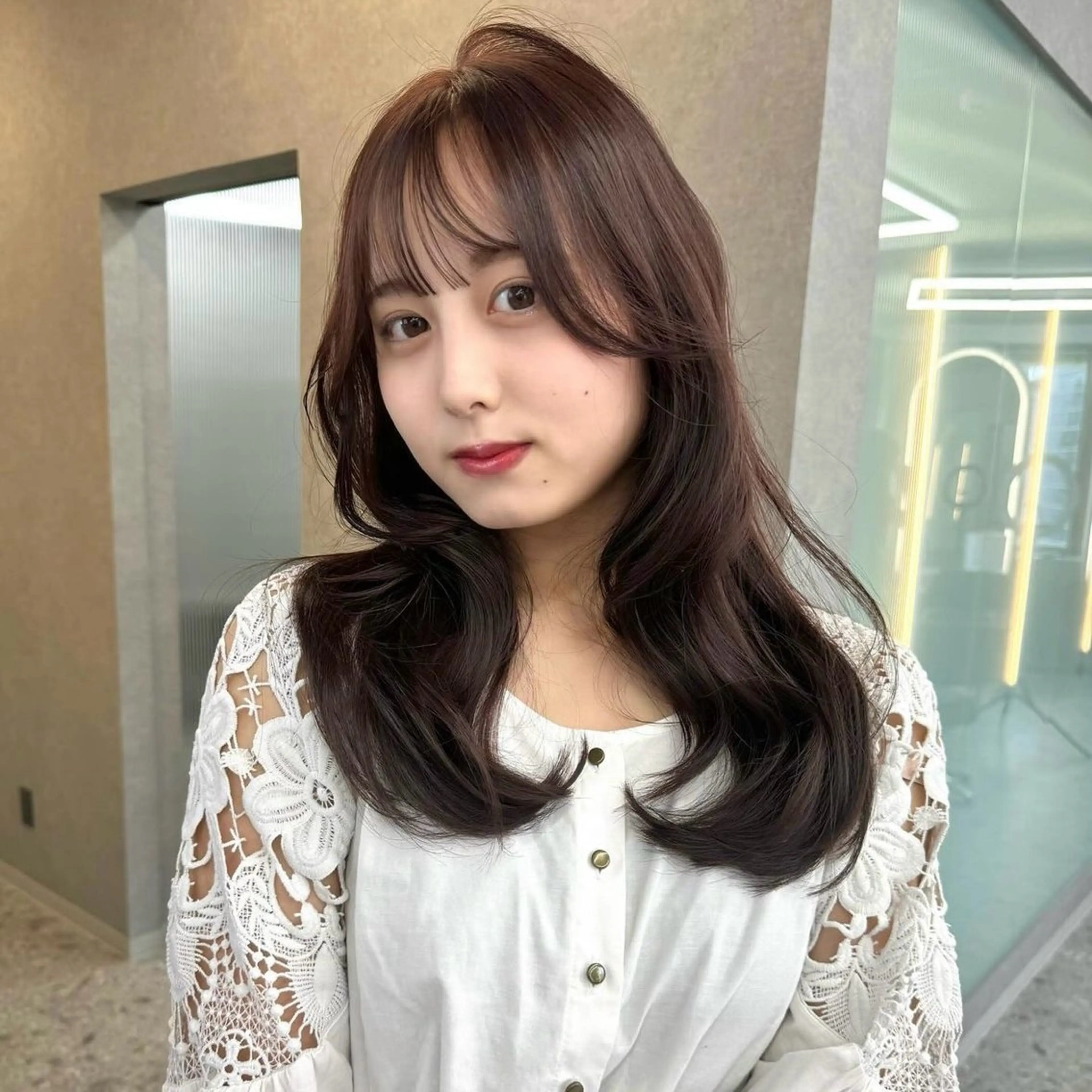 ロング 顔周り/透明感カラー REINA𓍯のヘアスタイル