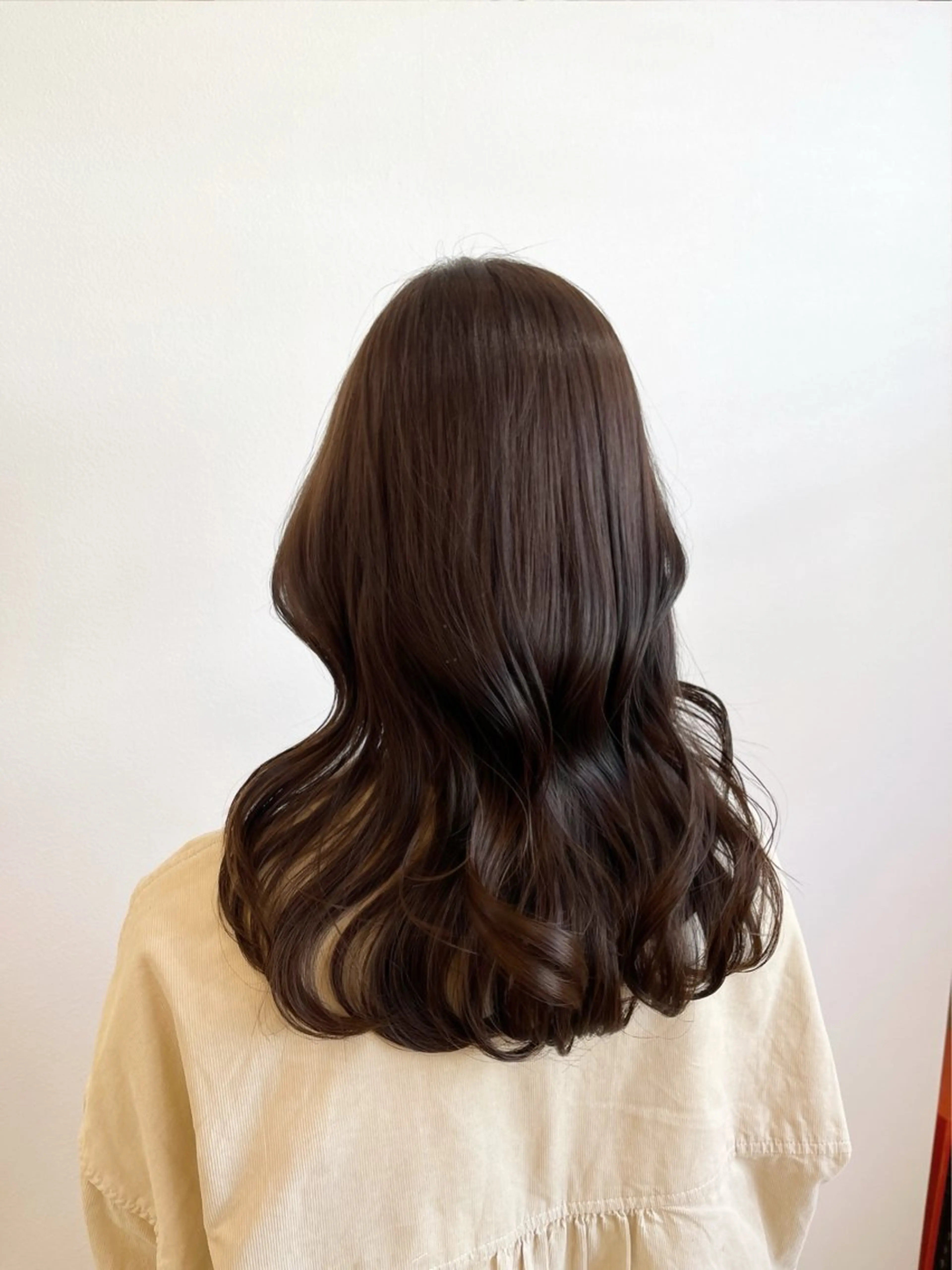 ロング カラー ブリーチ ダークグレー ダークグレージュ ダブルカラー グレージュ ヘアカラー カラー職人 なかもと たつひろのヘアスタイル