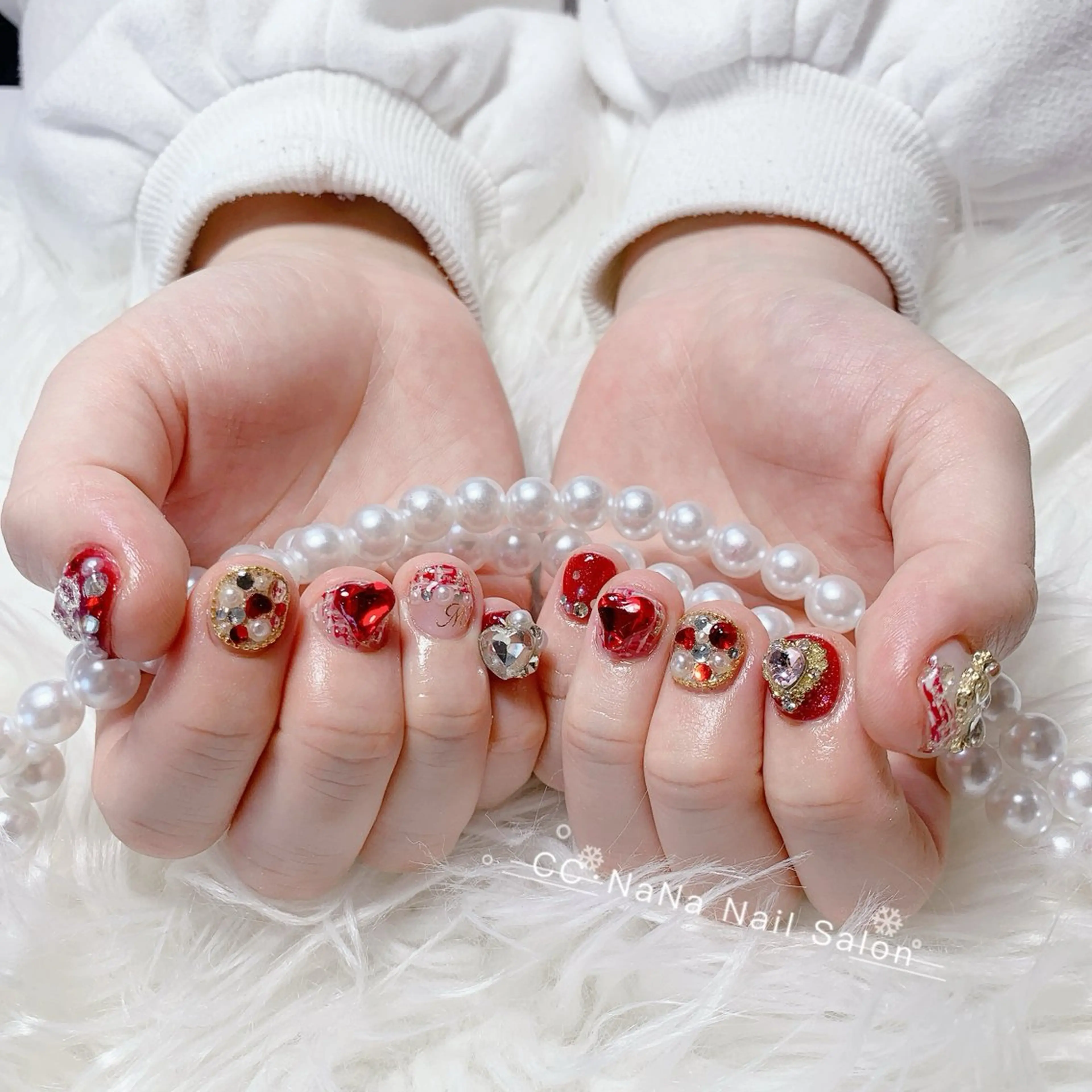 ネイル チークネイル フラッシュネイル ハート キラキラネイル 韓国ネイル ハンドネイル 💎CC・NaNa 韓国風ネイル🌙Cのネイルデザイン