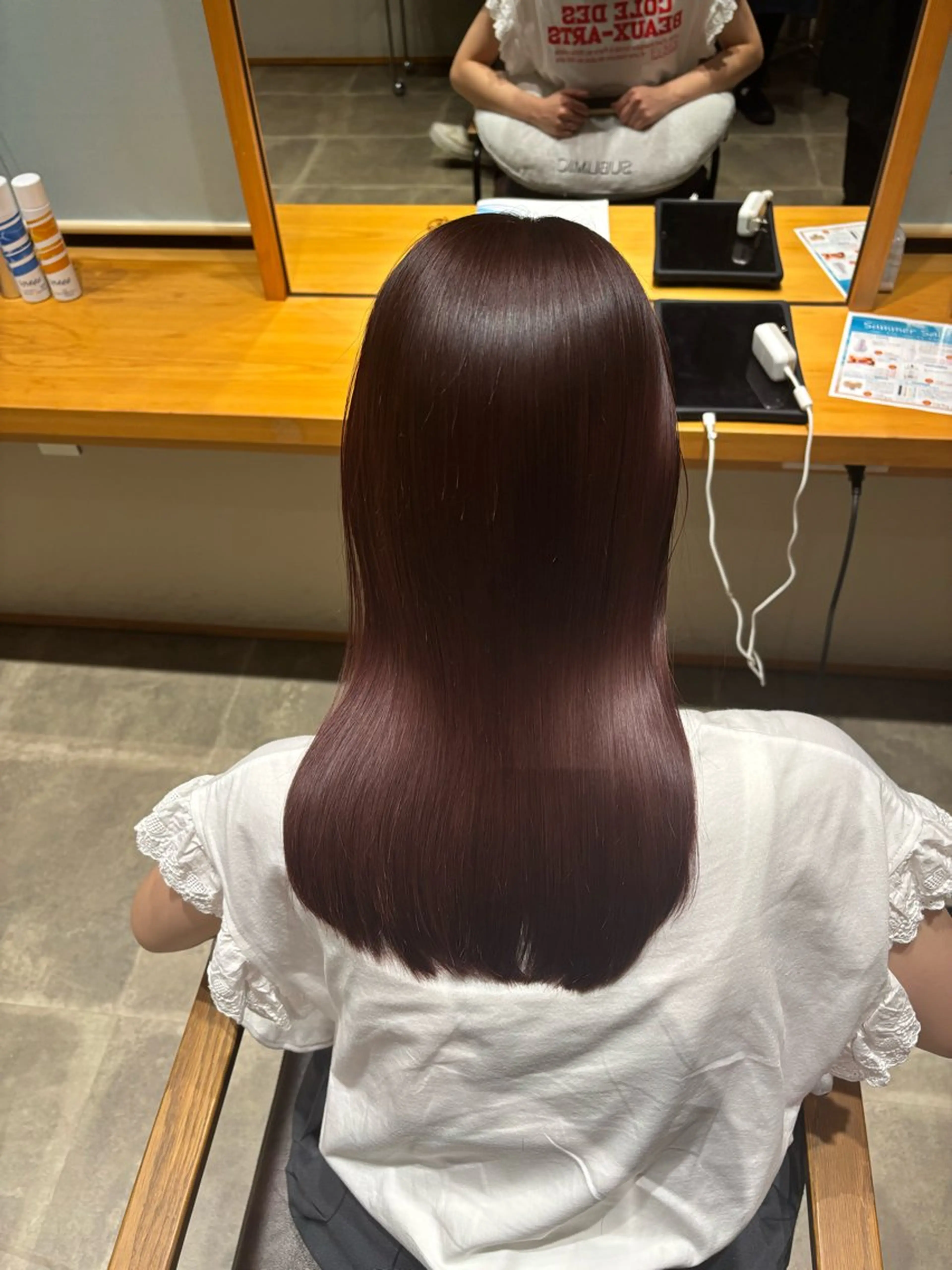 カラー カット monami 鈴木 茉由奈のヘアスタイル