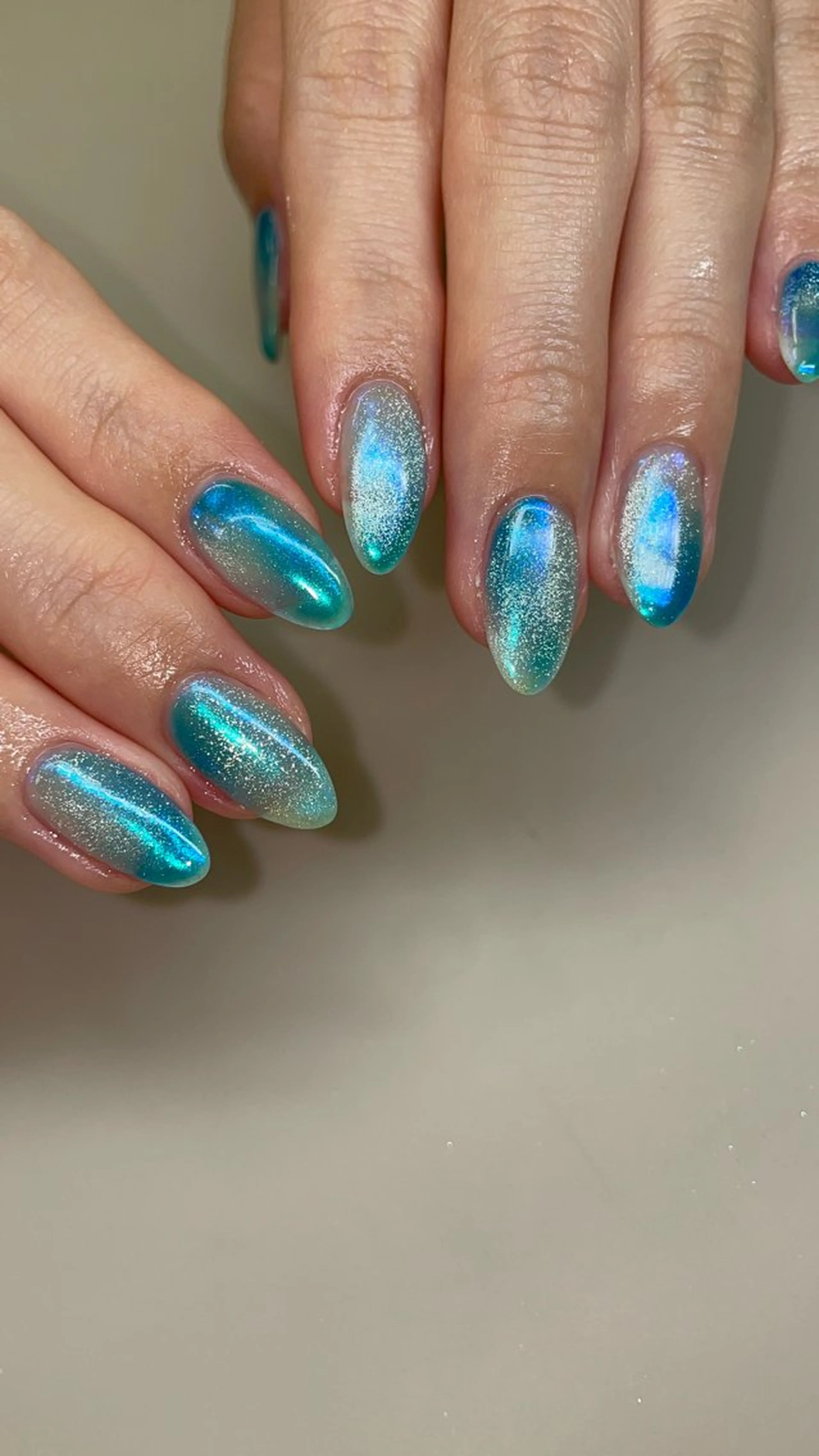 ネイル ハンドネイル Hisaka Mikiのネイルデザイン