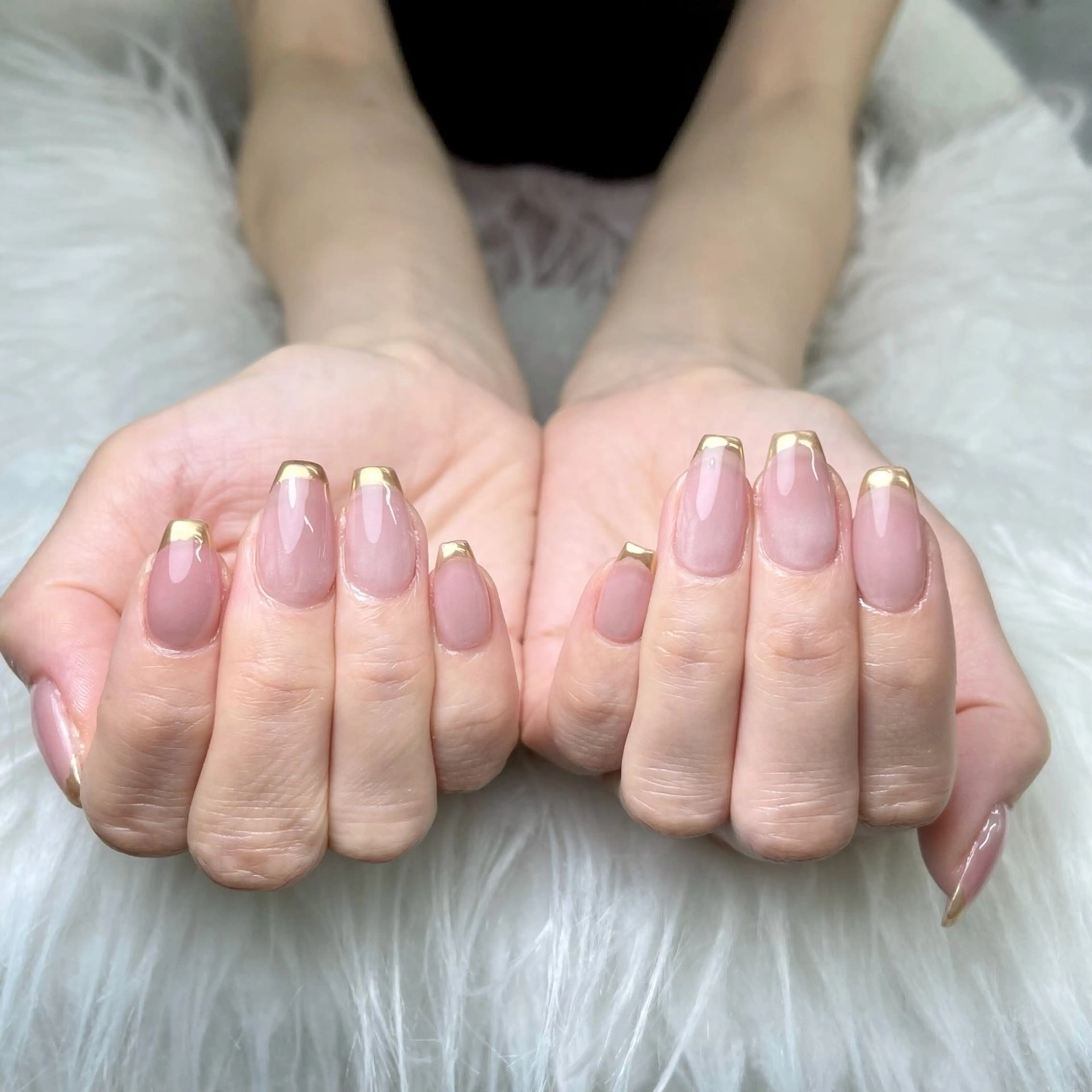 ネイル フレンチネイル キラキラネイル 韓国ネイル シンプルネイル ワンホンネイル ハンドネイル MEI Nailのネイルデザイン