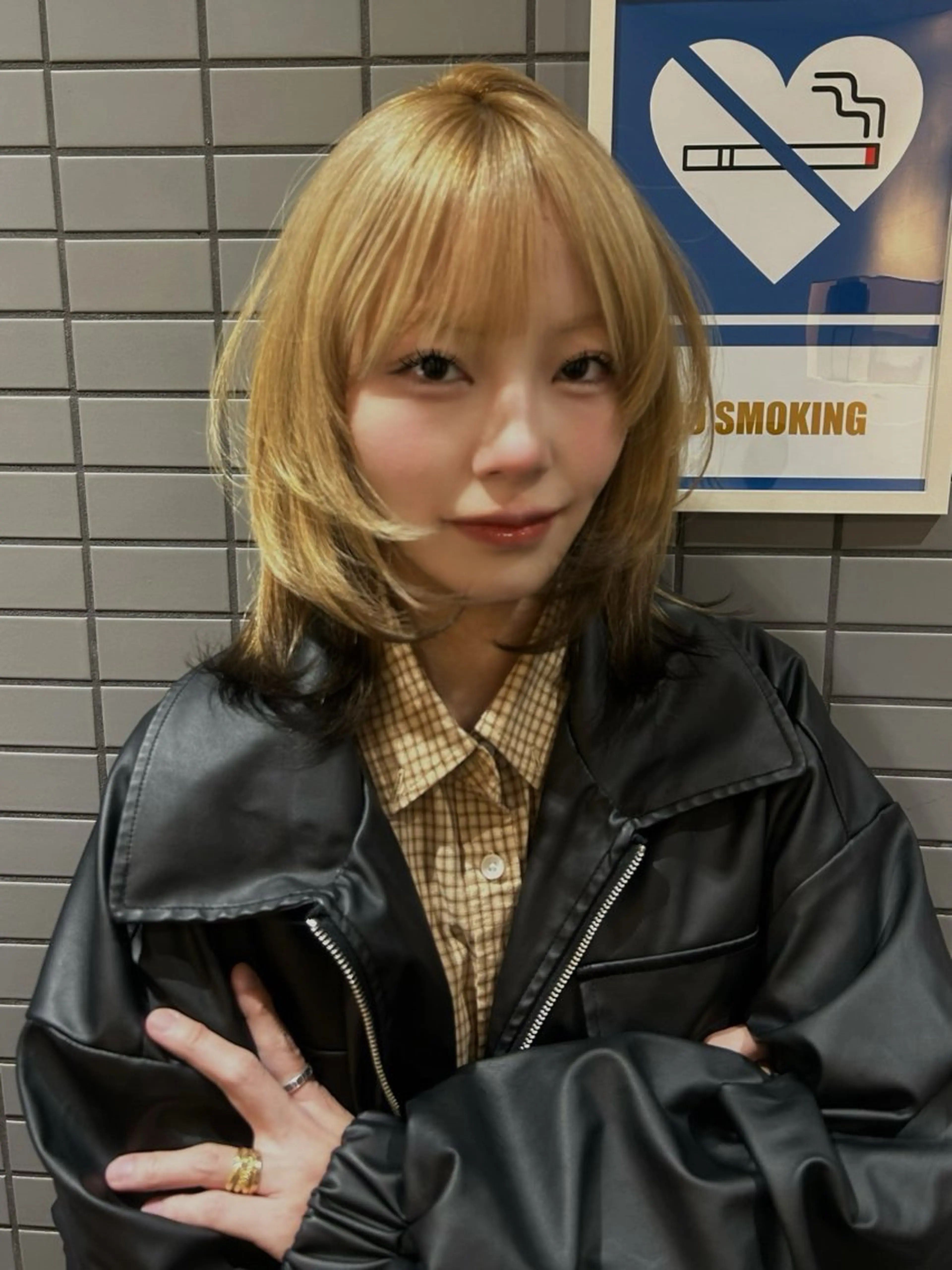 ミディアム 似合わせカット/ 個性派🩶LANAのヘアスタイル