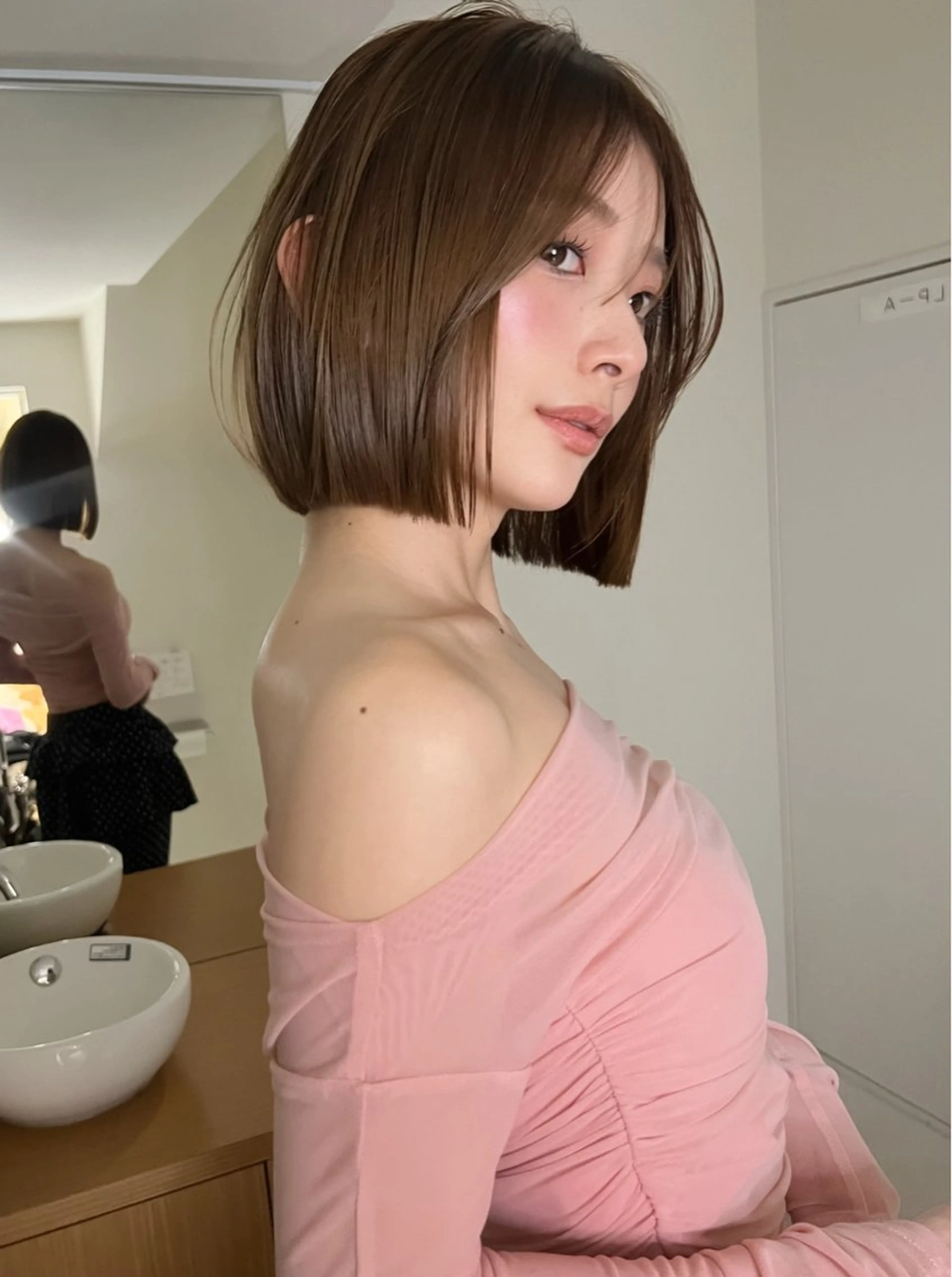 ショート カット 小顔ボブ jilblanカホのヘアスタイル