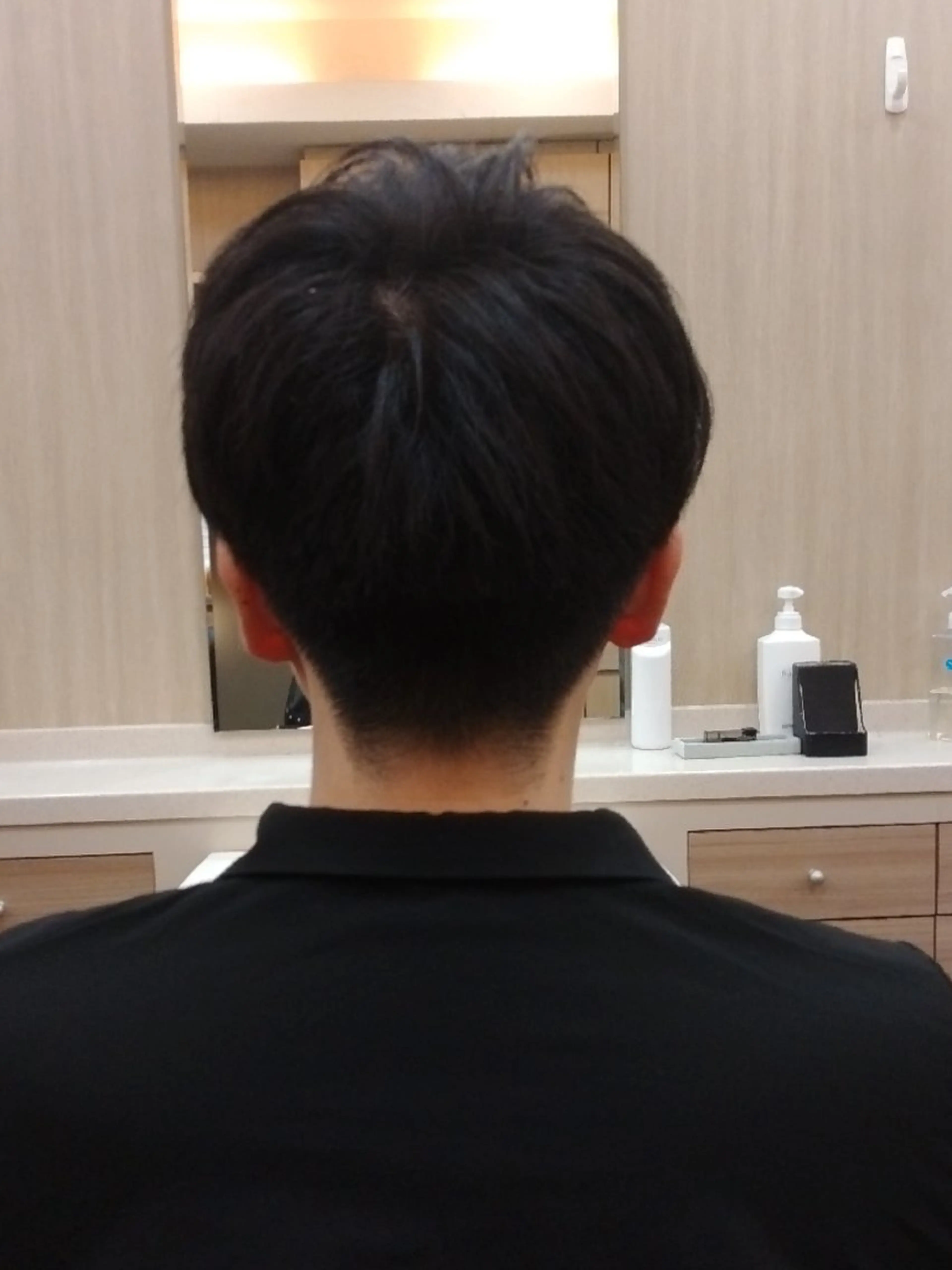 ミディアム 東谷 龍斗のヘアスタイル