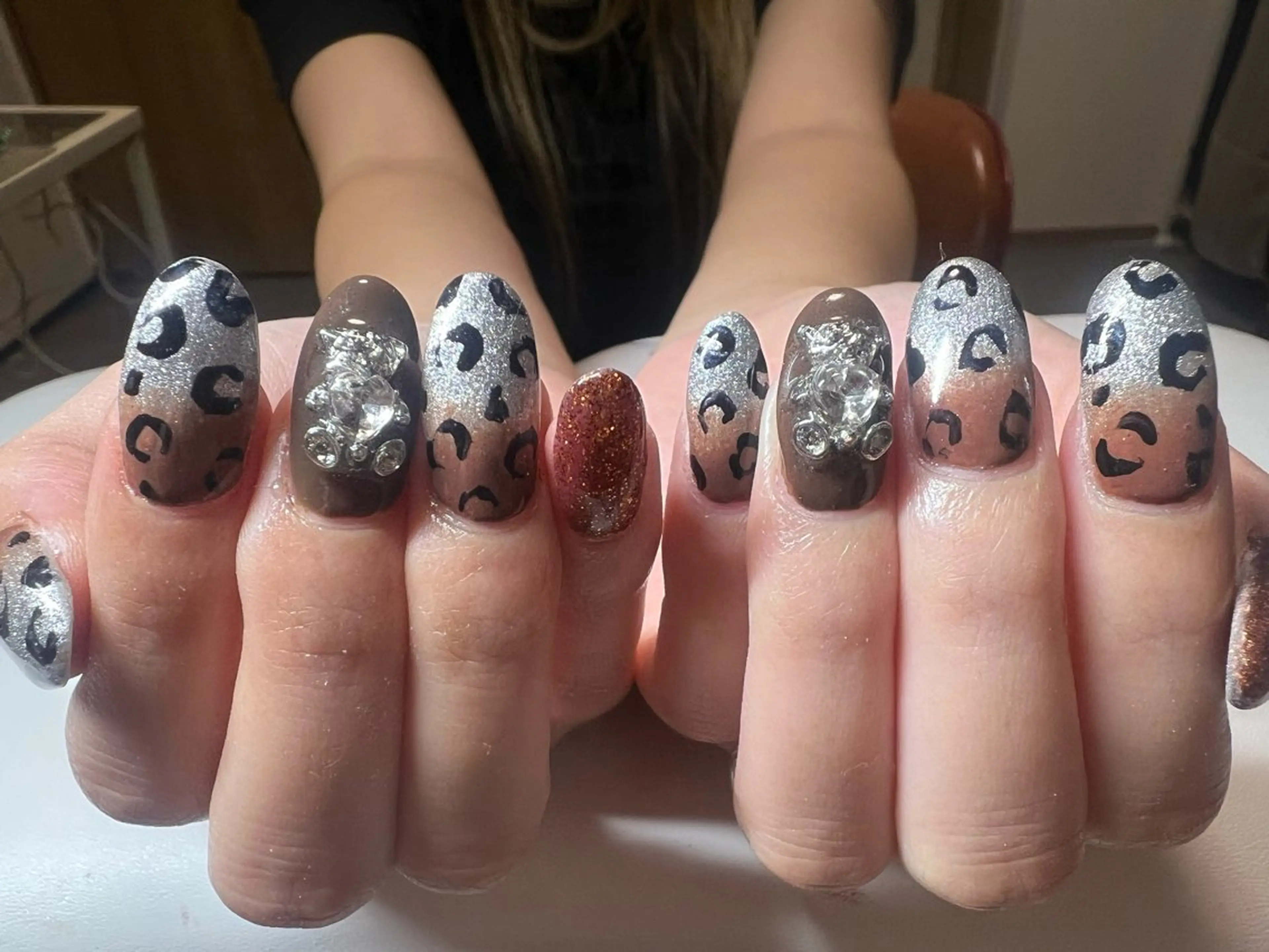 ネイル アニマル柄 Nailsalon Rのネイルデザイン