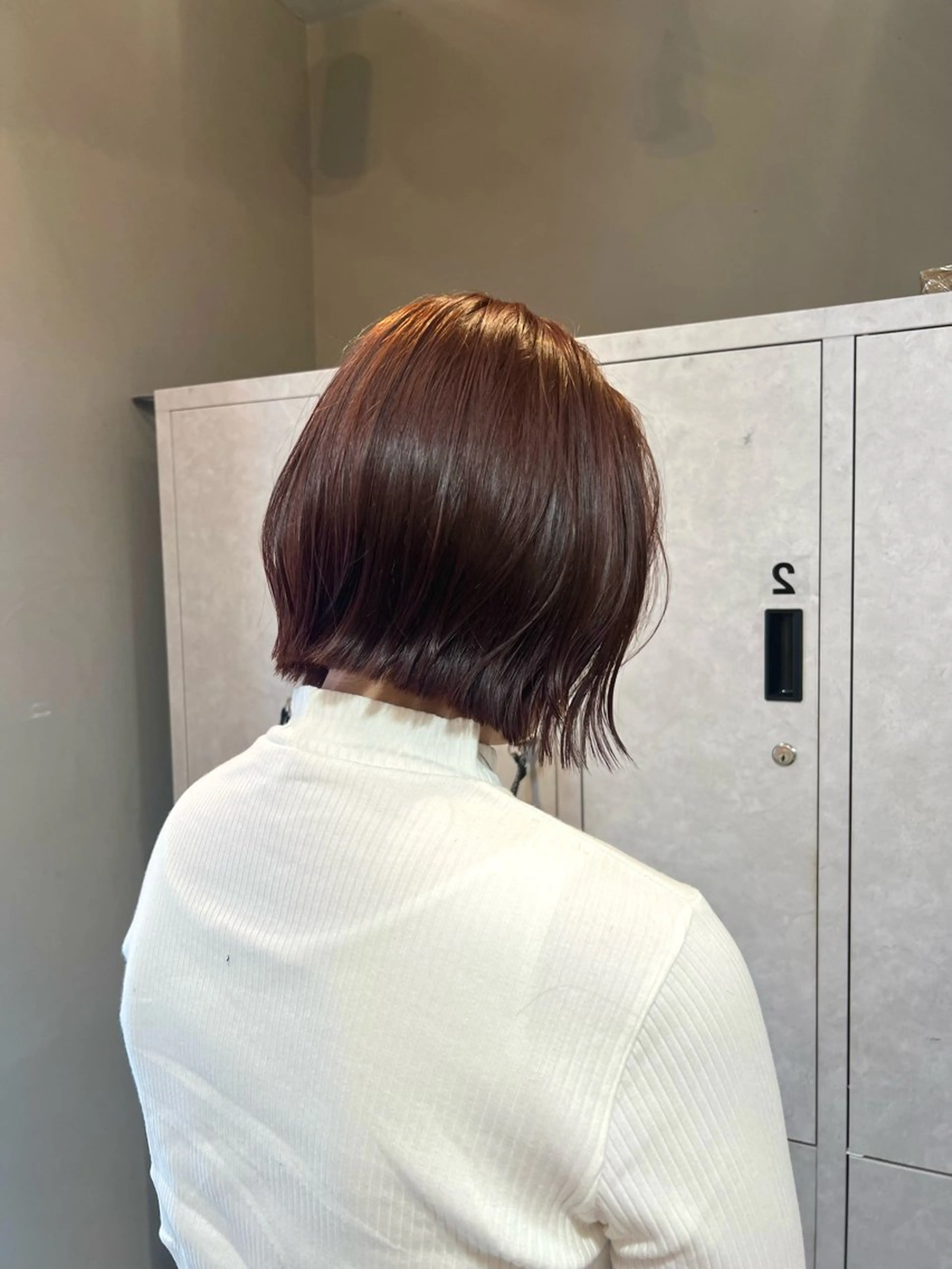 ショート カラー 切りっぱなしボブ ボブ 神戸ボブ✂️ ioe三宮/田 伸佳のヘアスタイル