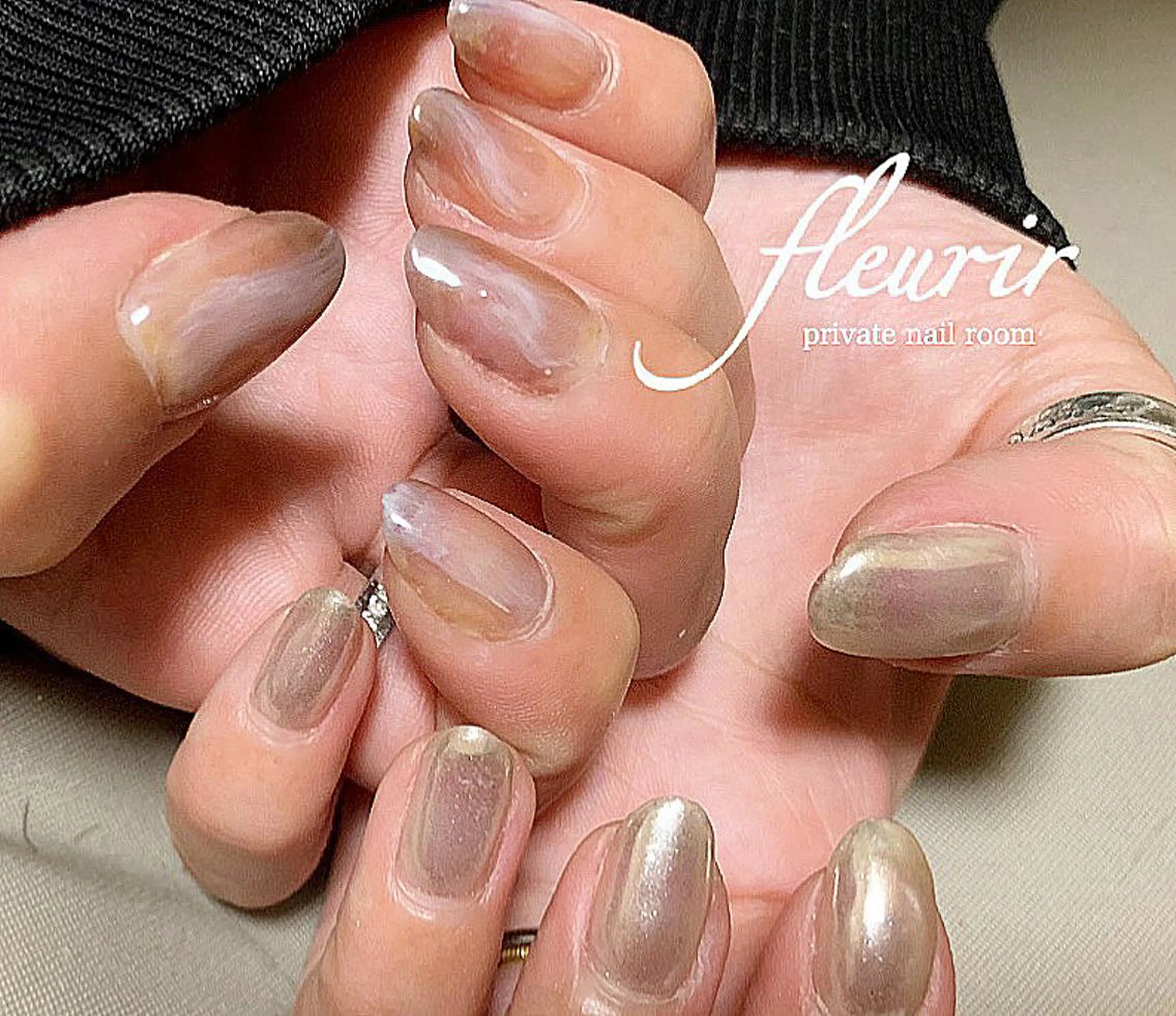 ネイル クリアネイル ミラーネイル ニュアンスネイル オフィスネイル ホワイト フルリール 【プライベートサロンのネイルデザイン