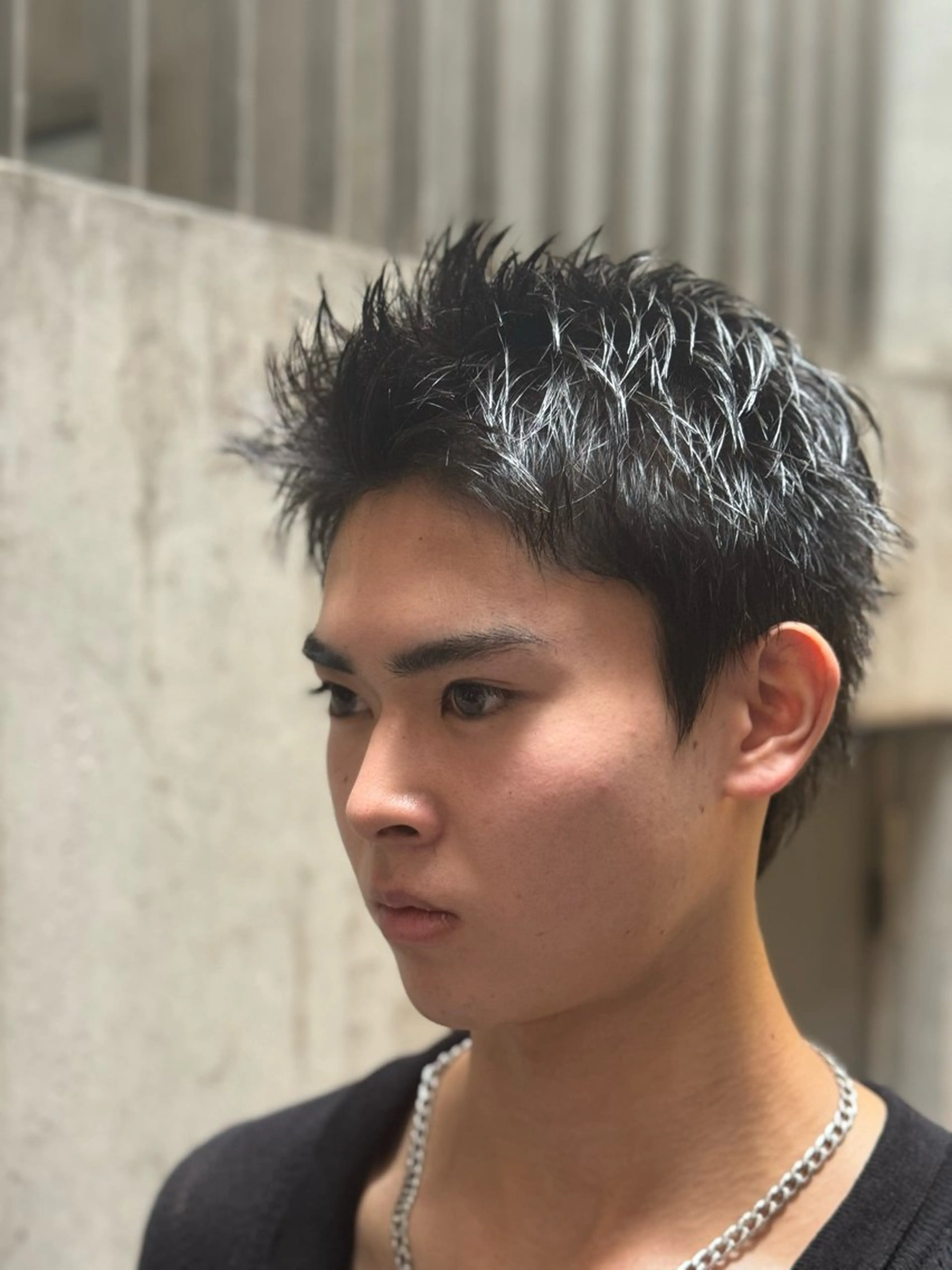ショート メンズ スパイキーショート ショートヘア カット トリートメント go today表参道flos所属・メンズ特化🔥 倉兼翔のヘアスタイル