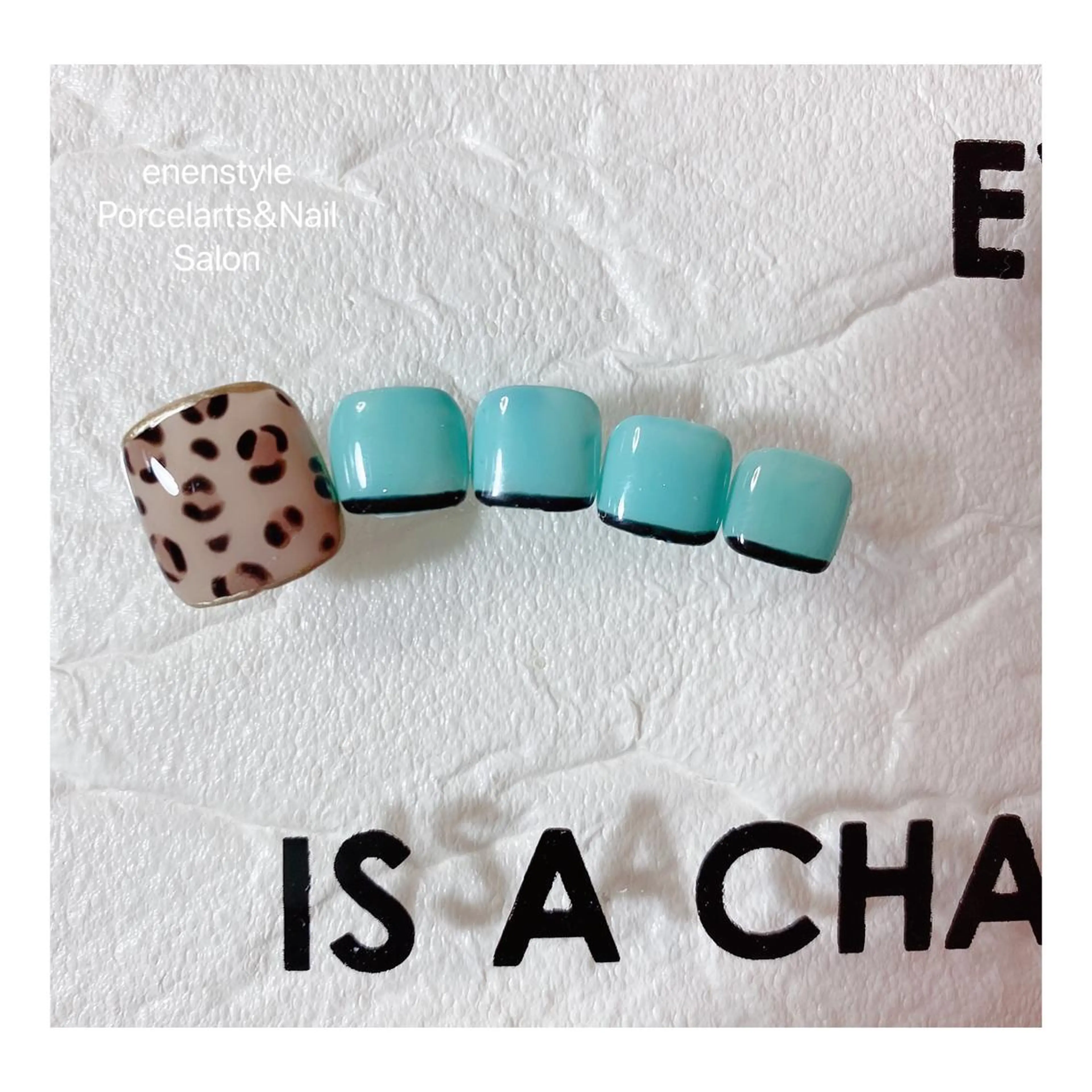 ミディアム ネイル ハンドネイル フットネイル 👑enen style👑のネイルデザイン