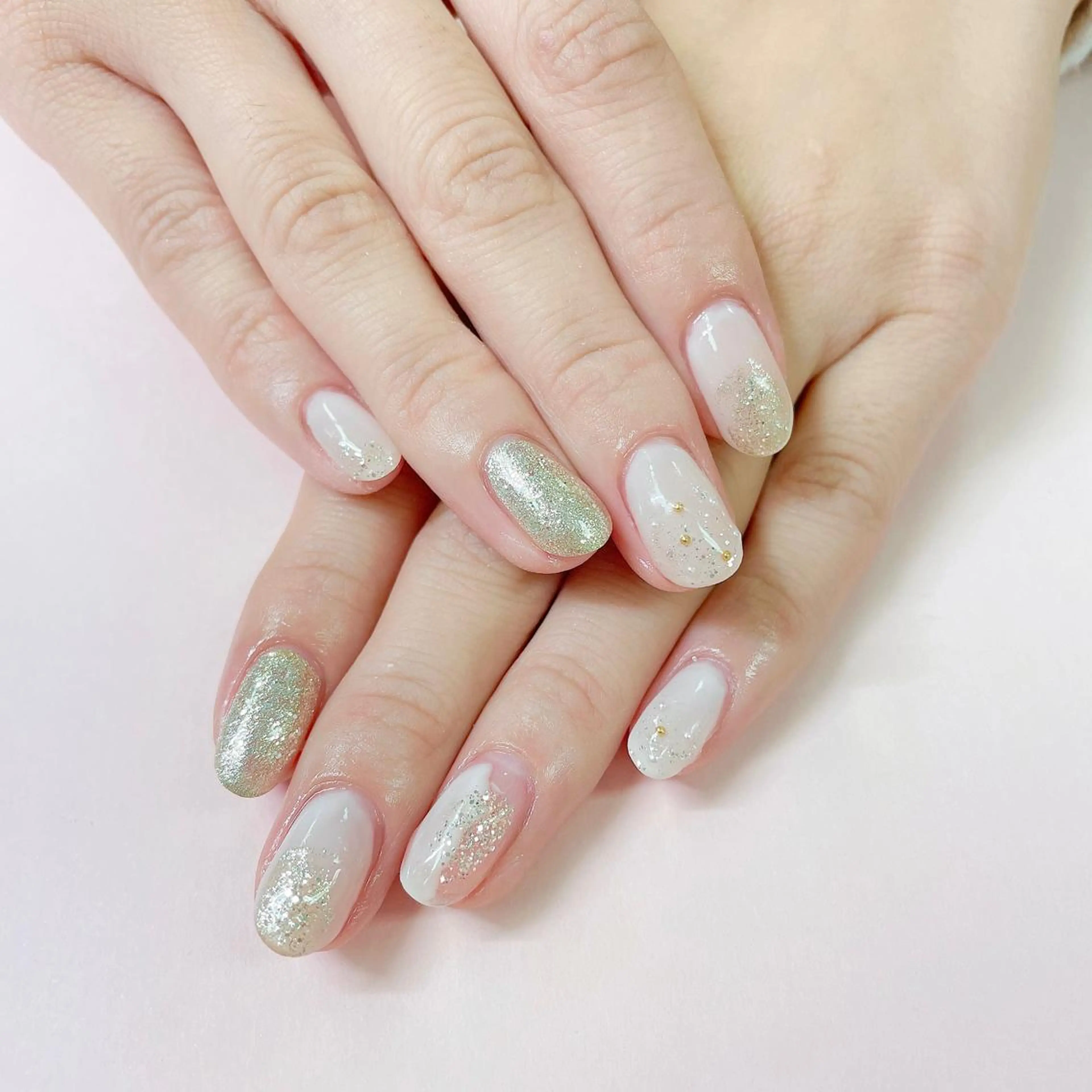 ネイル 冬ネイル ハンドネイル 大阪福島韓国束感まつ げ Sayaka🤍のマツエク・マツパデザイン