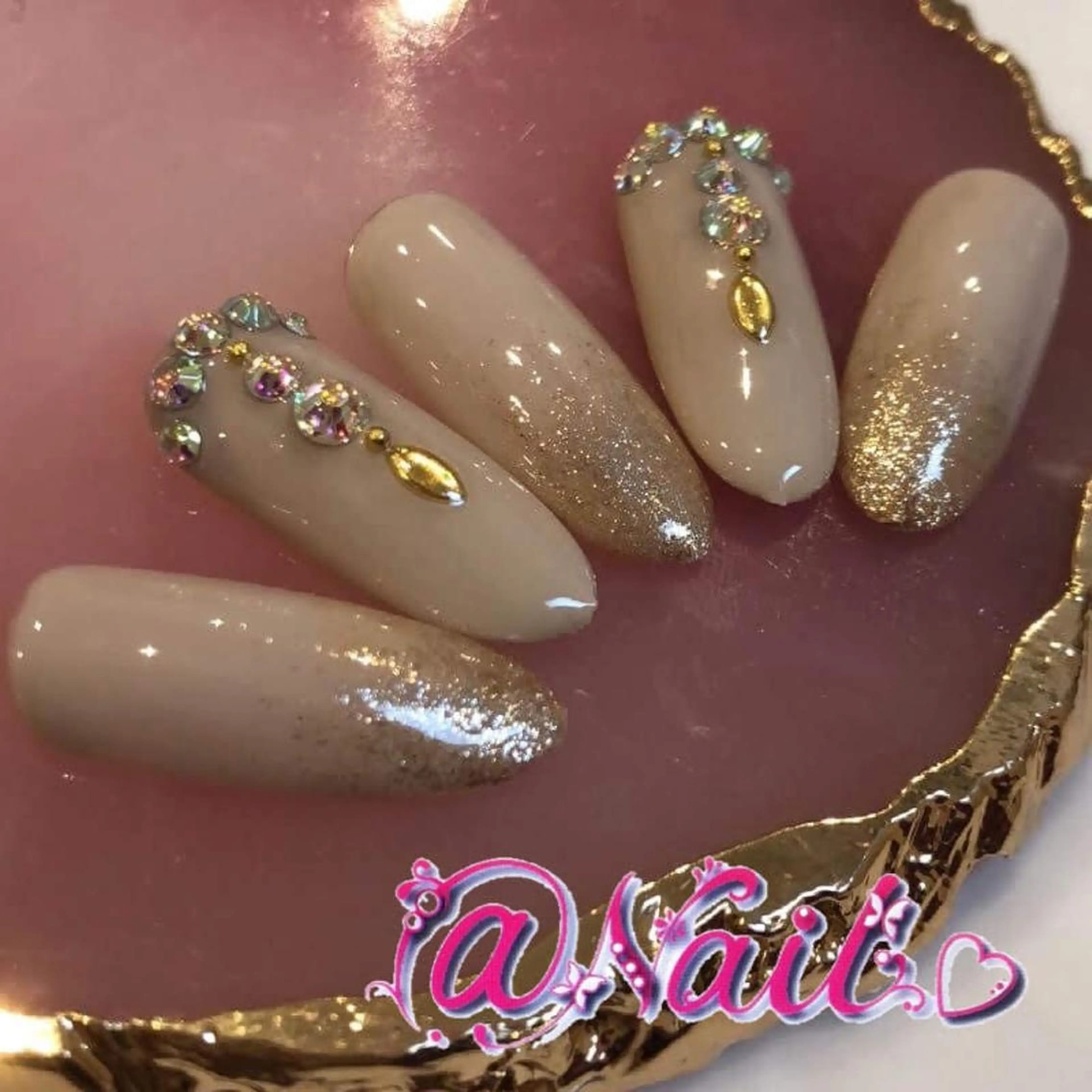 ネイル ネイルチップ 小尾 栞のネイルデザイン