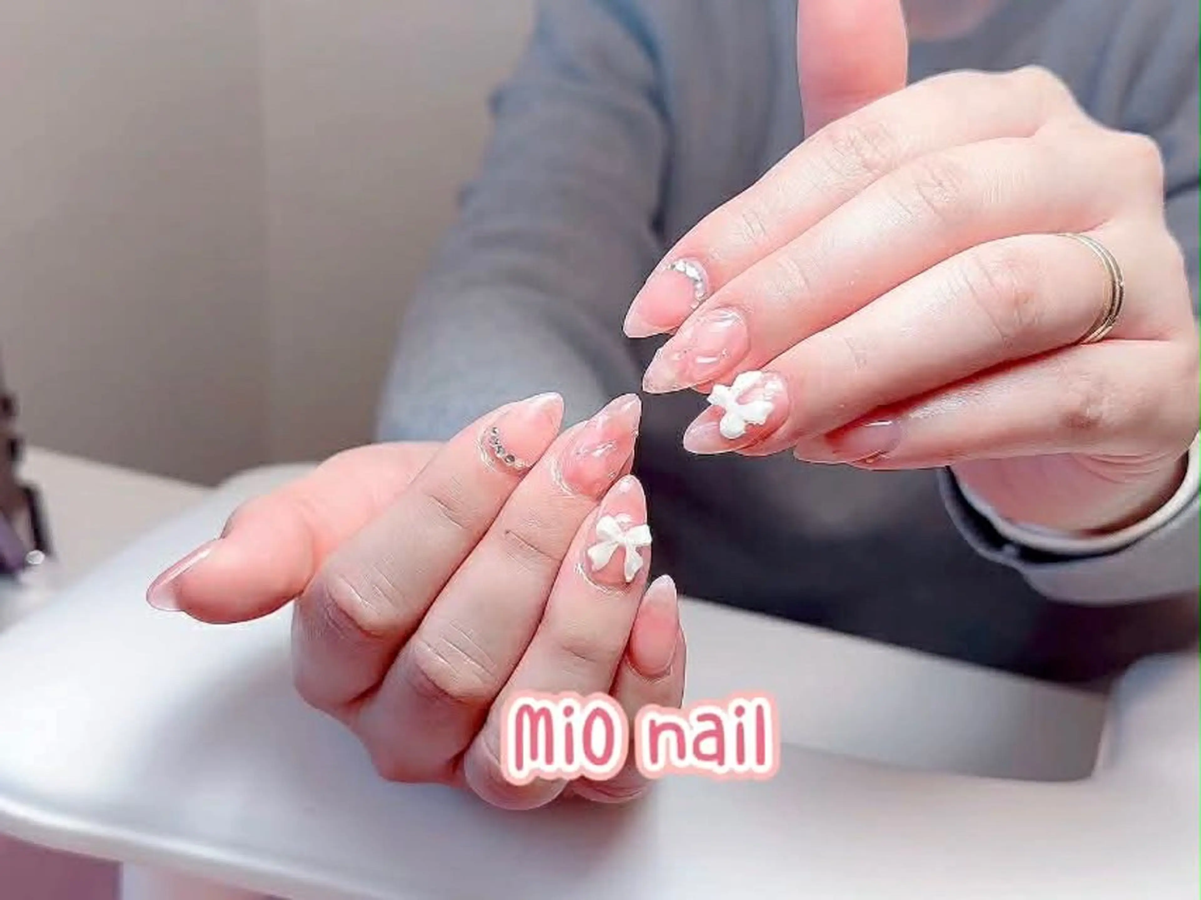 ネイル ジェルネイル 韓国ネイル 持ち込み オフィスネイル ワンホンネイル MiO nailのネイルデザイン